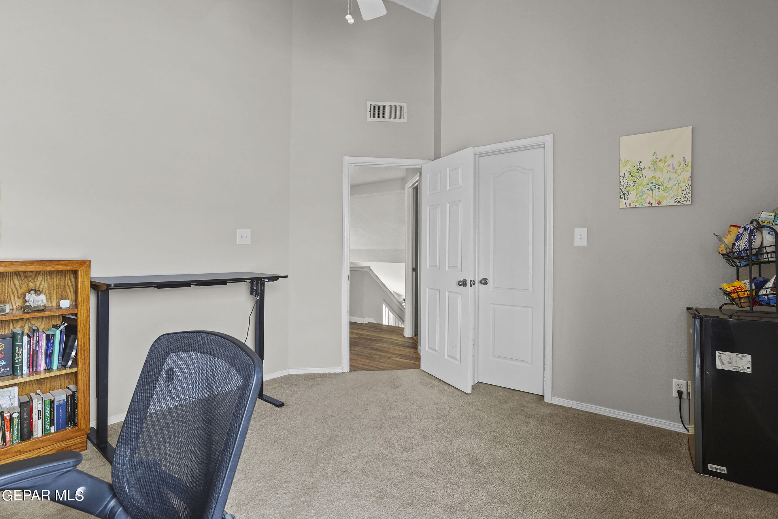 11241 NORTHVIEW Street