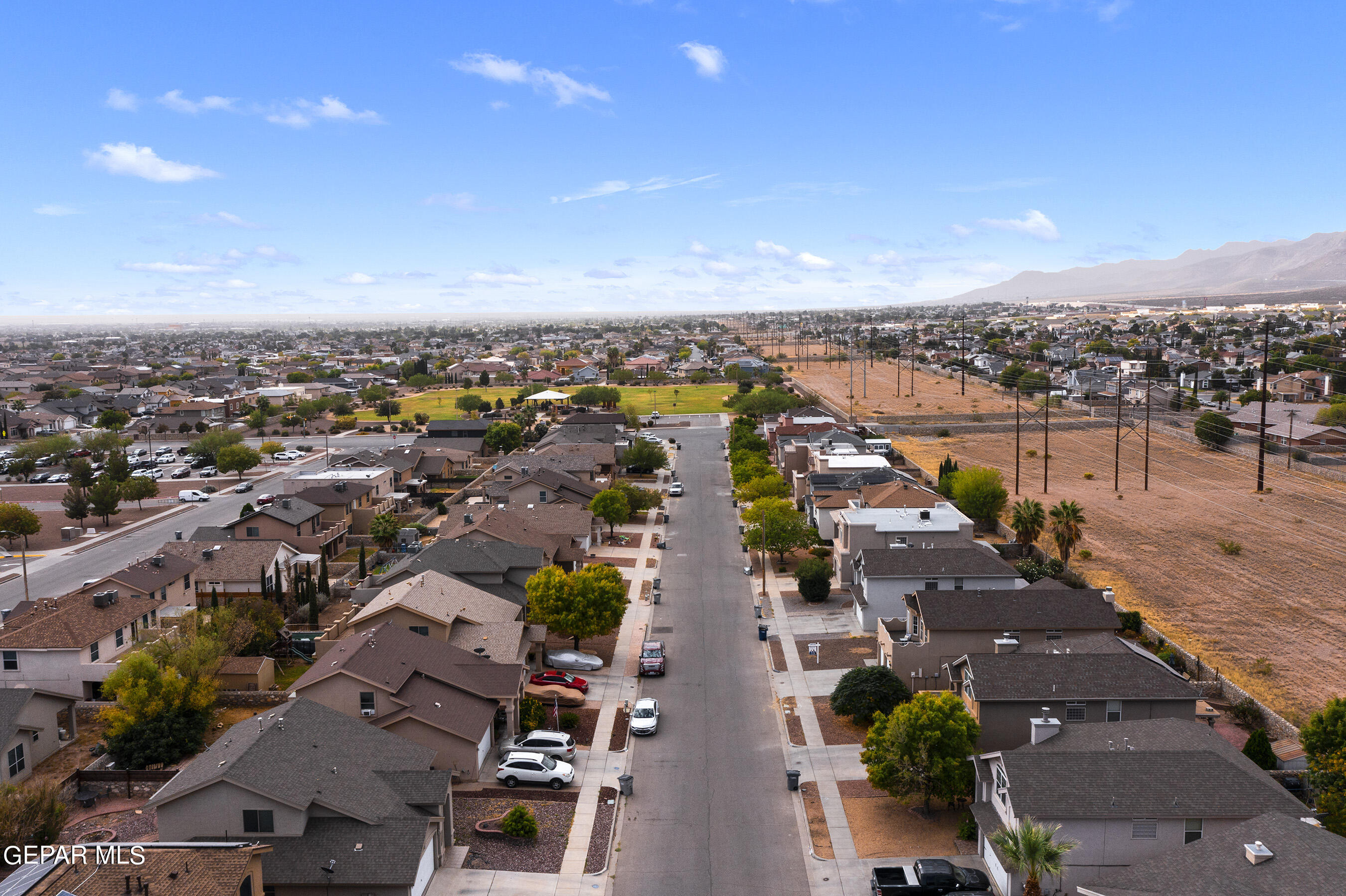 11241 NORTHVIEW Street