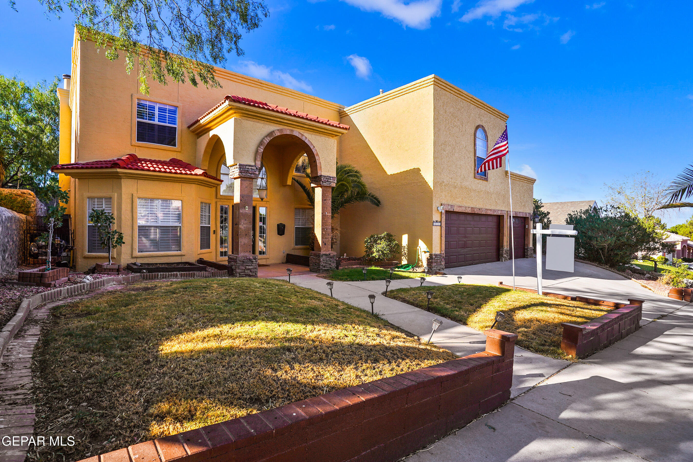 6548 GRAND RIDGE Drive