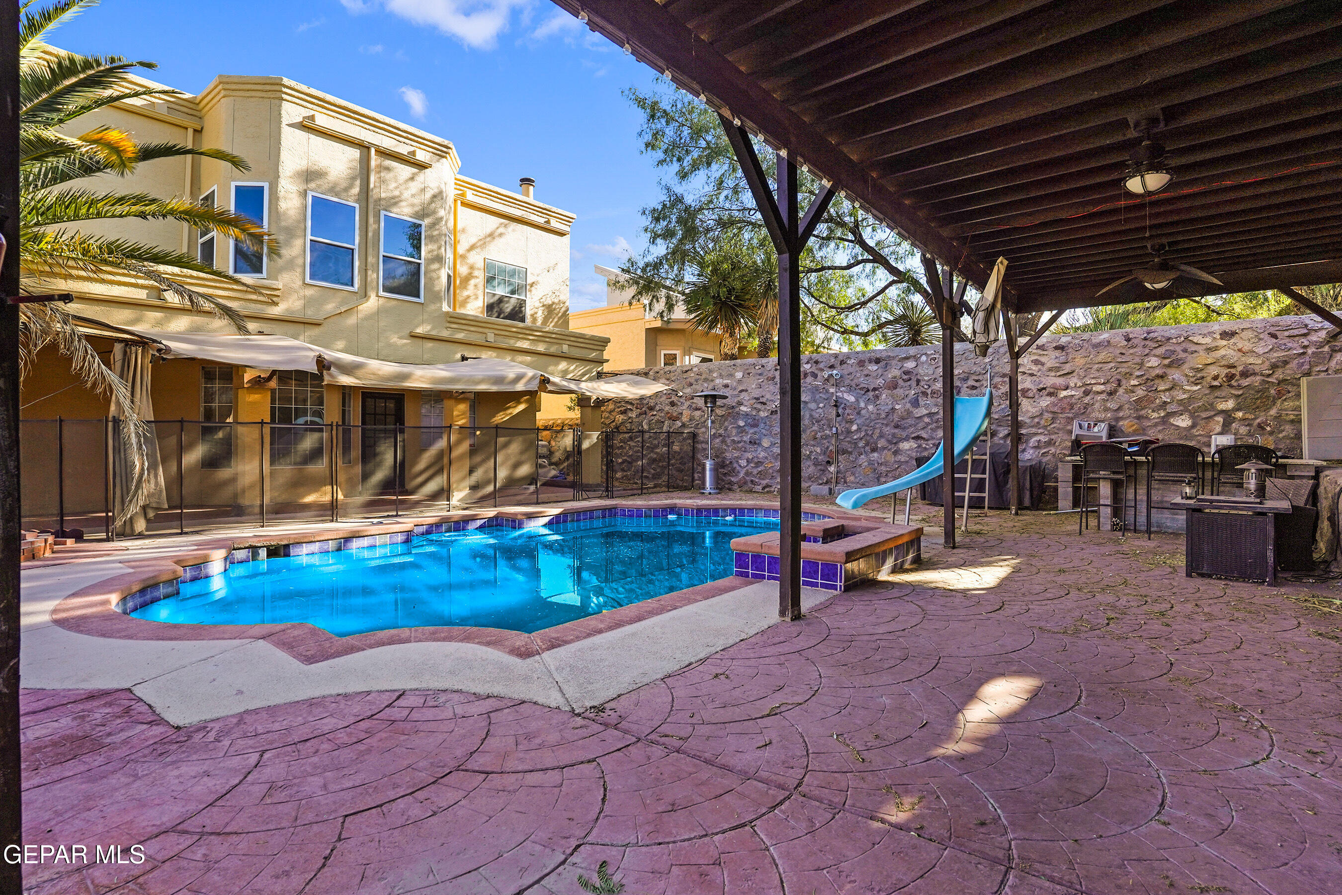 6548 GRAND RIDGE Drive