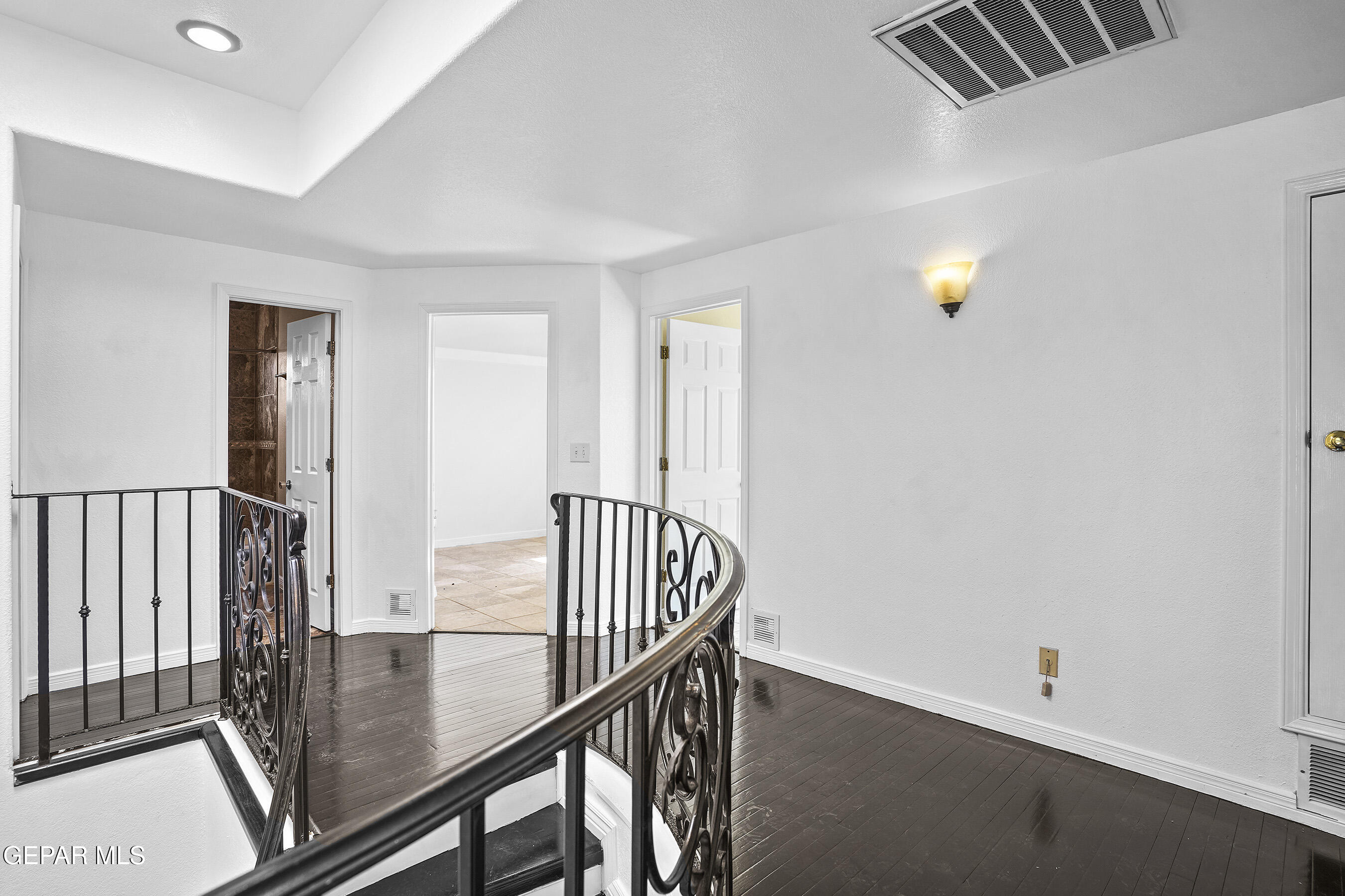 6548 GRAND RIDGE Drive