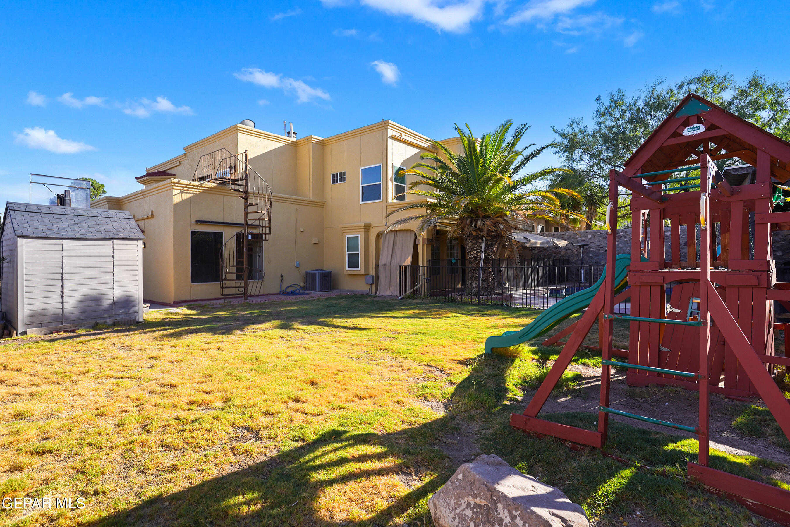 6548 GRAND RIDGE Drive