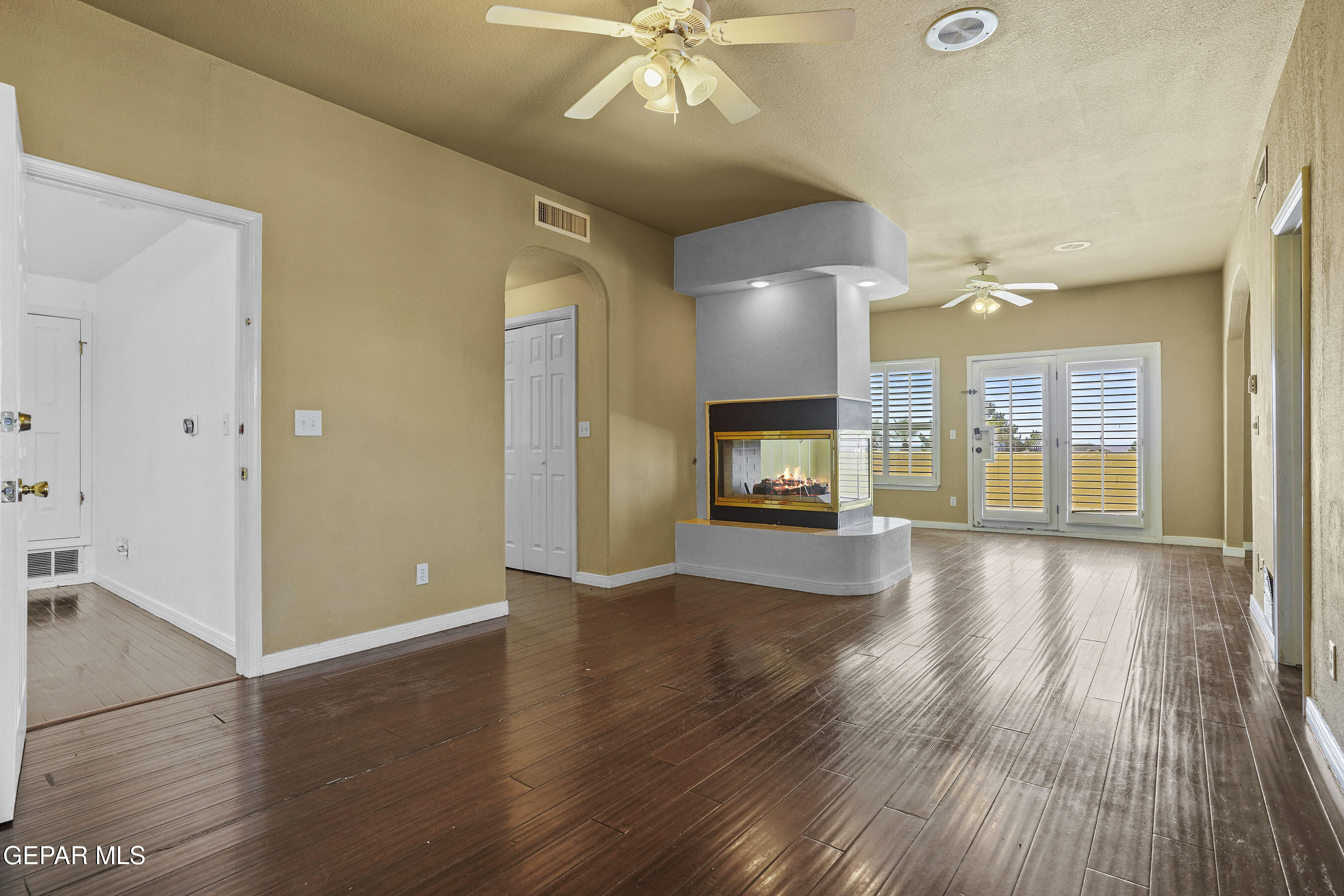 6548 GRAND RIDGE Drive