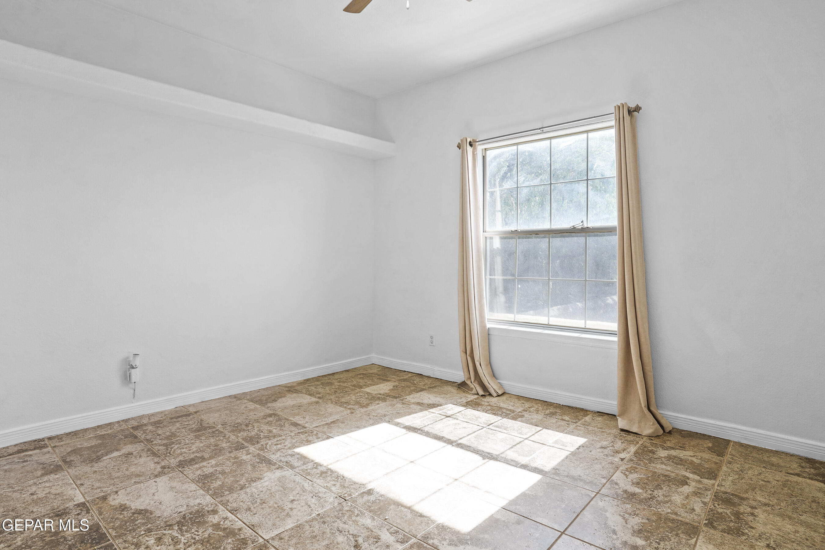 6548 GRAND RIDGE Drive
