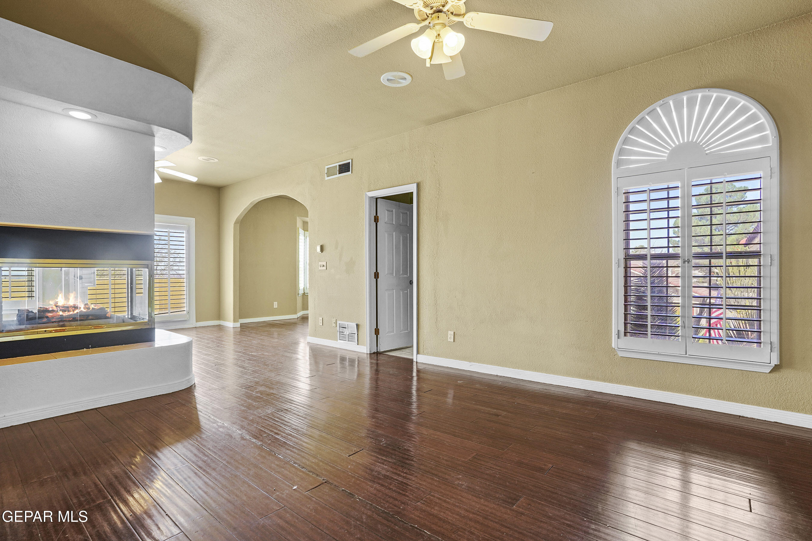 6548 GRAND RIDGE Drive