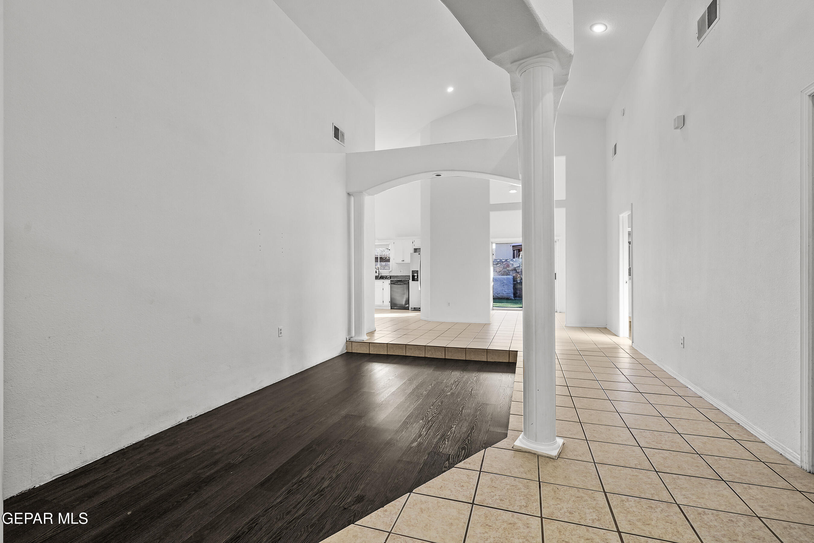 12596 SUN TRAIL Drive