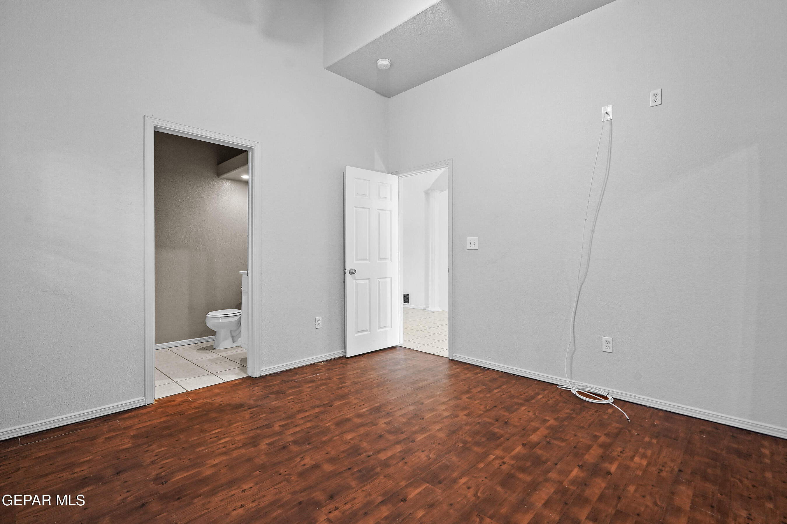 12596 SUN TRAIL Drive
