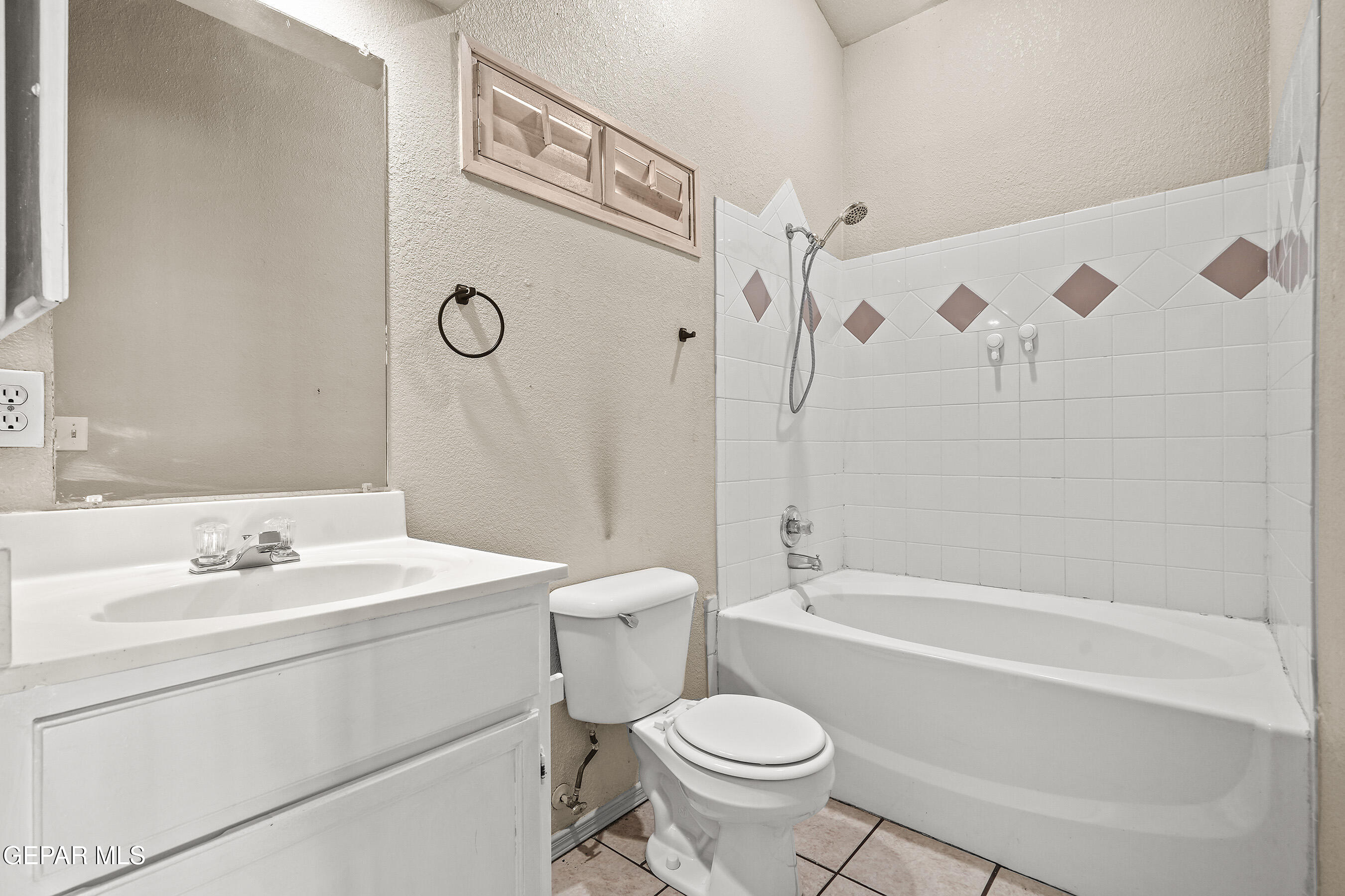 12596 SUN TRAIL Drive