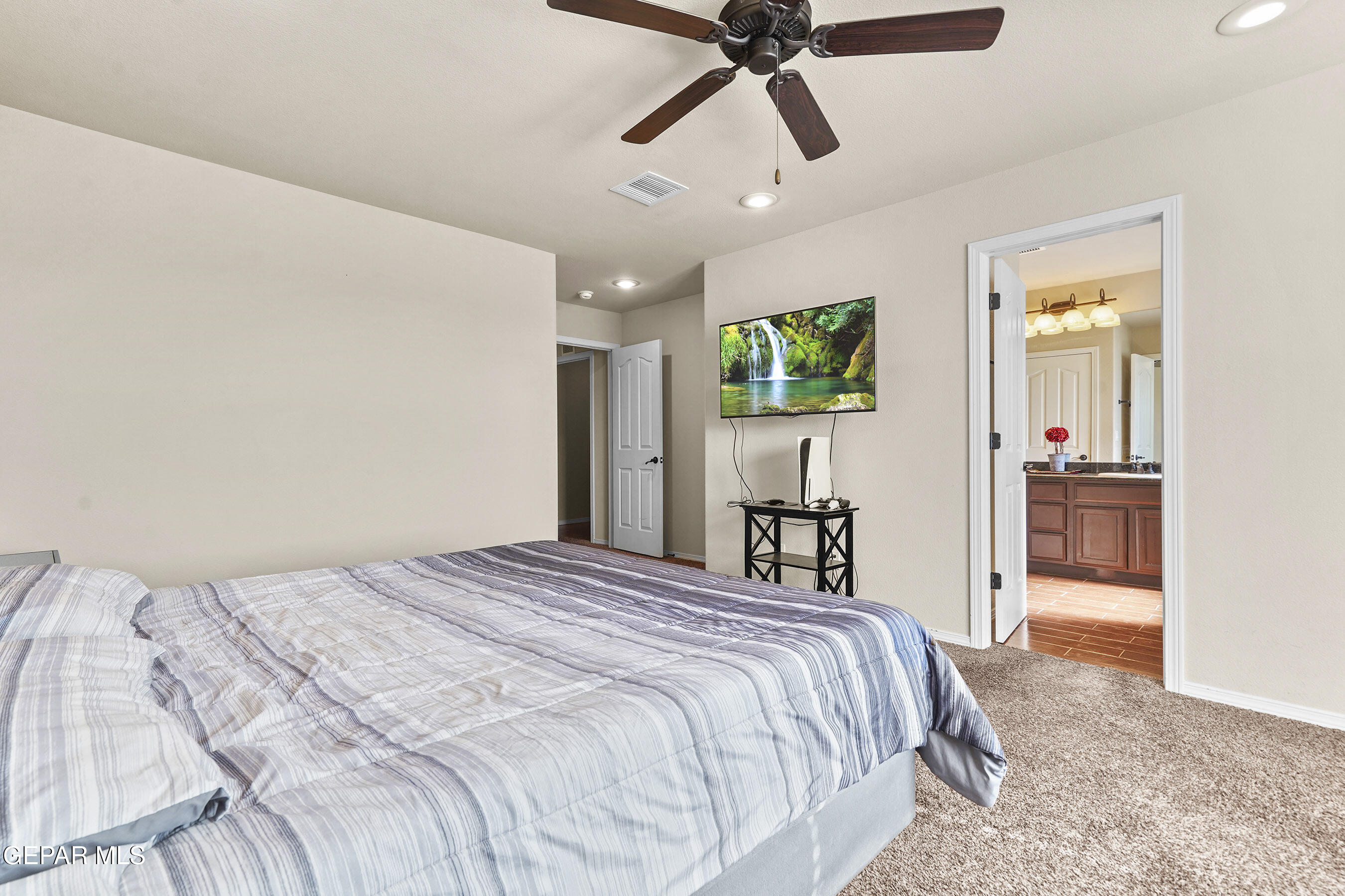 7509 EAGLE VISTA Drive