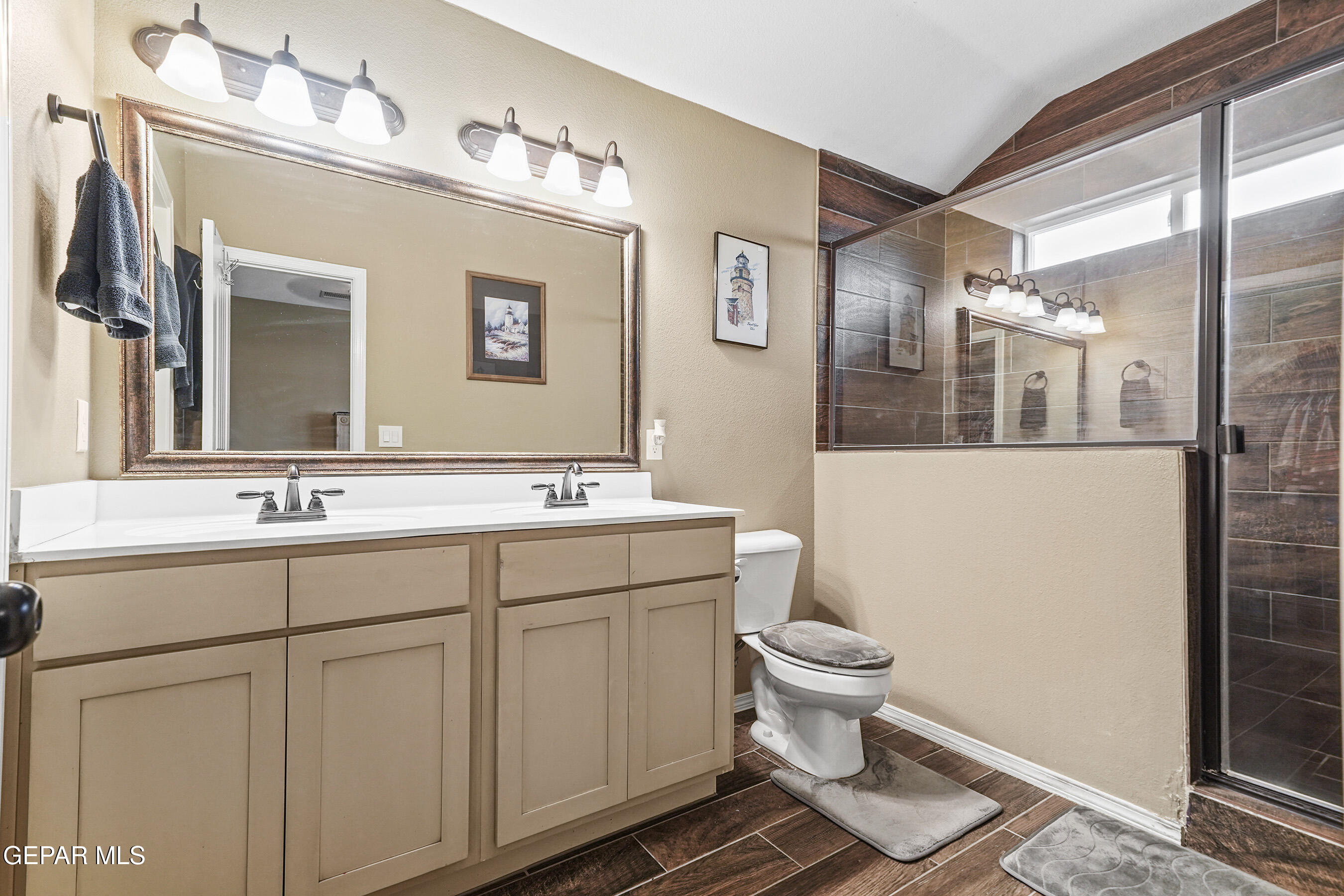 14229 PEYTON EDWARDS Avenue