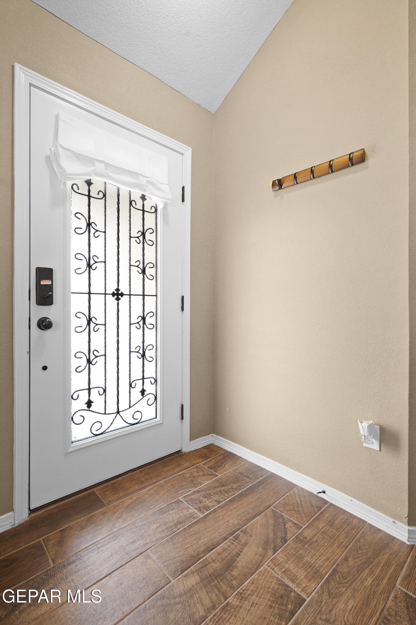 14229 PEYTON EDWARDS Avenue