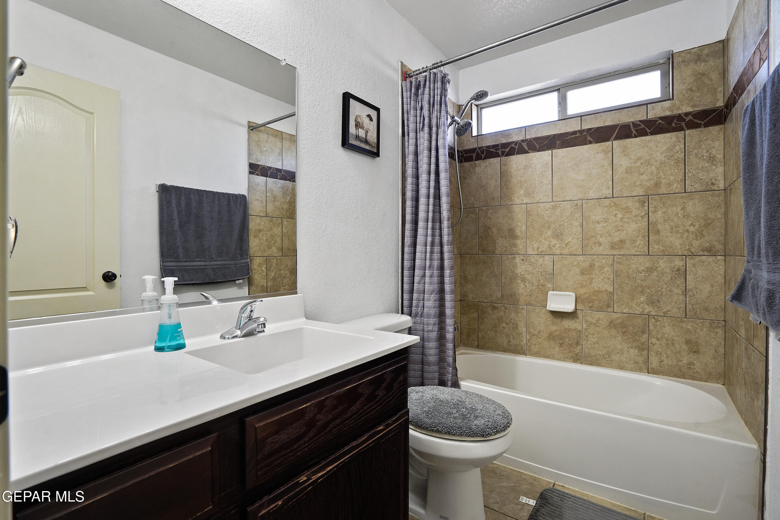 7045 EAGLE NEST Court