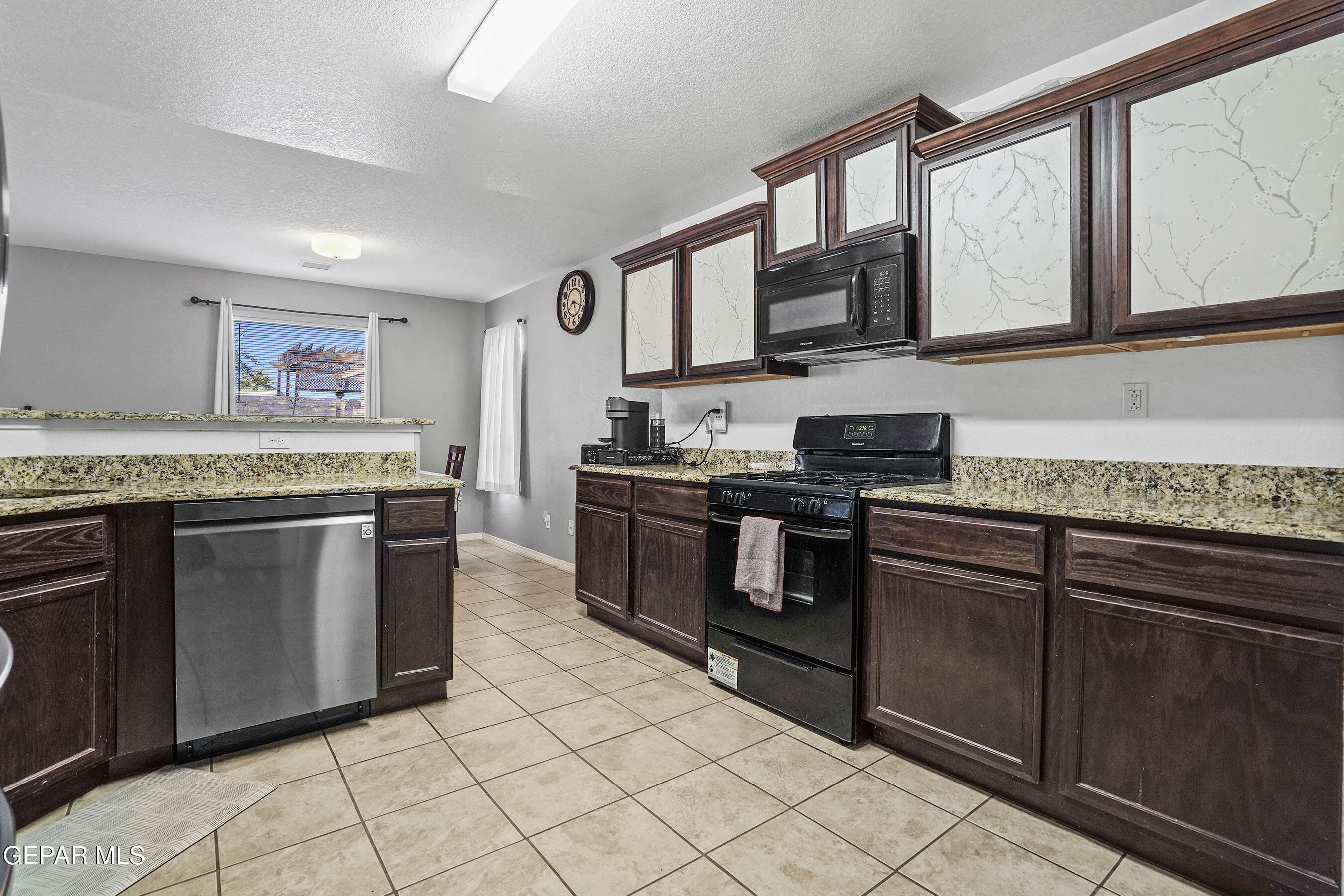 7045 EAGLE NEST Court
