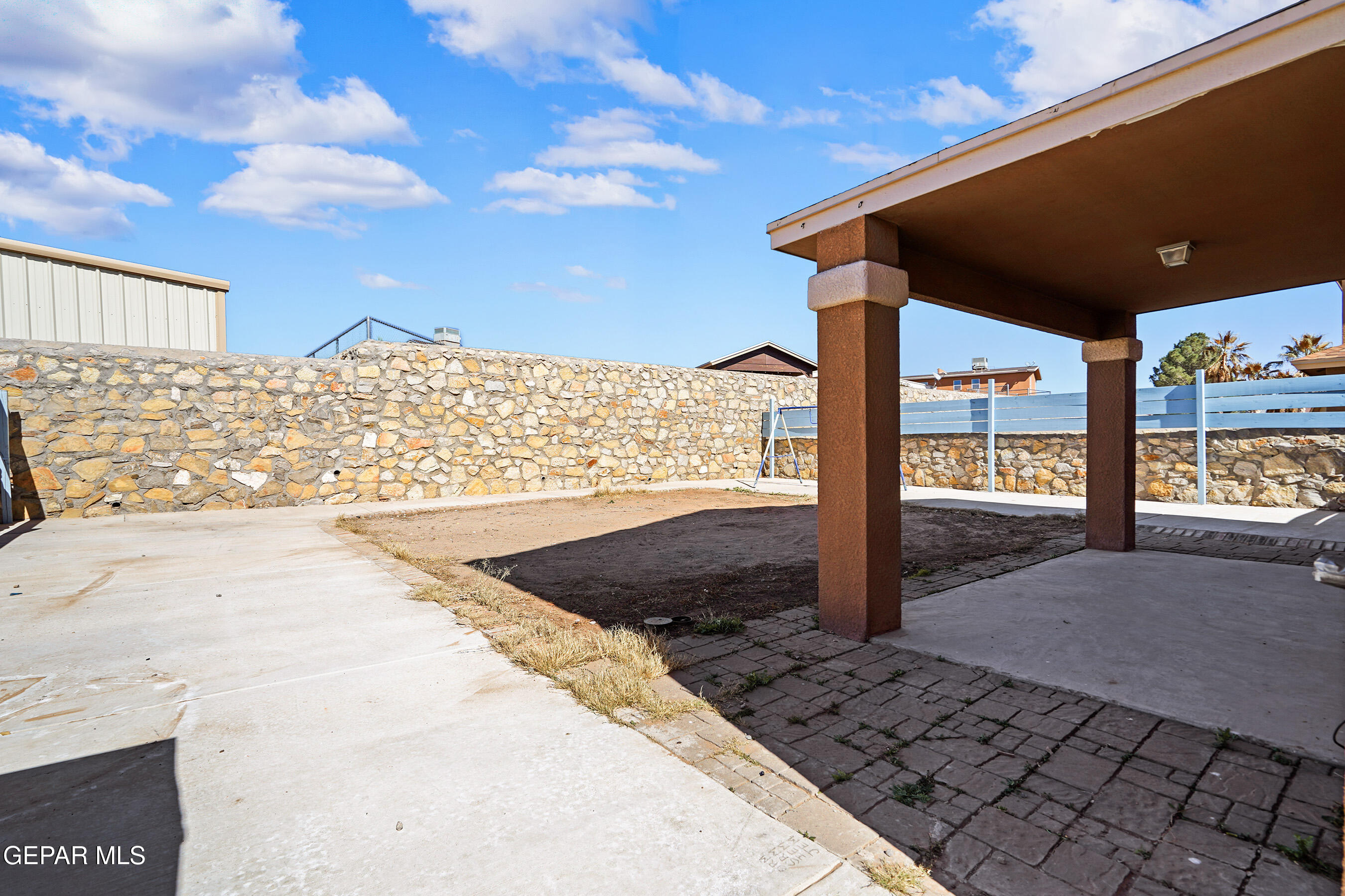 11805 MESQUITE LAKE Lane