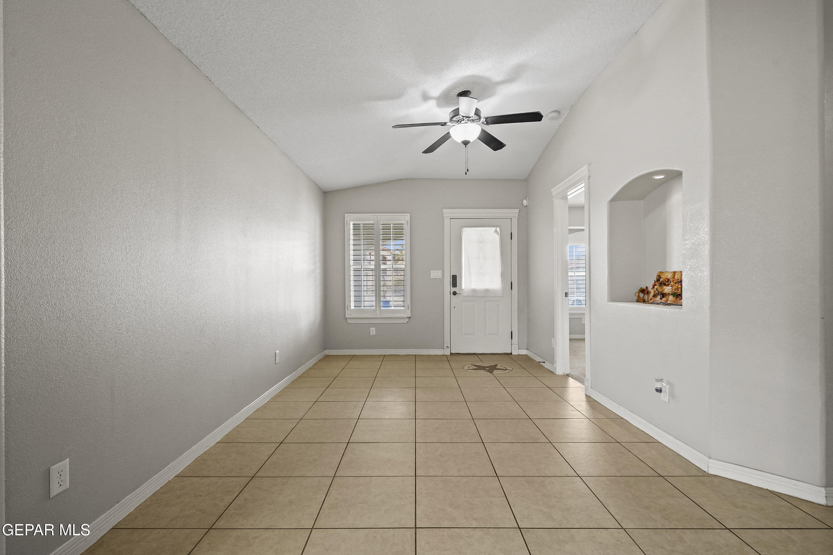 3265 MAPLE POINT Drive