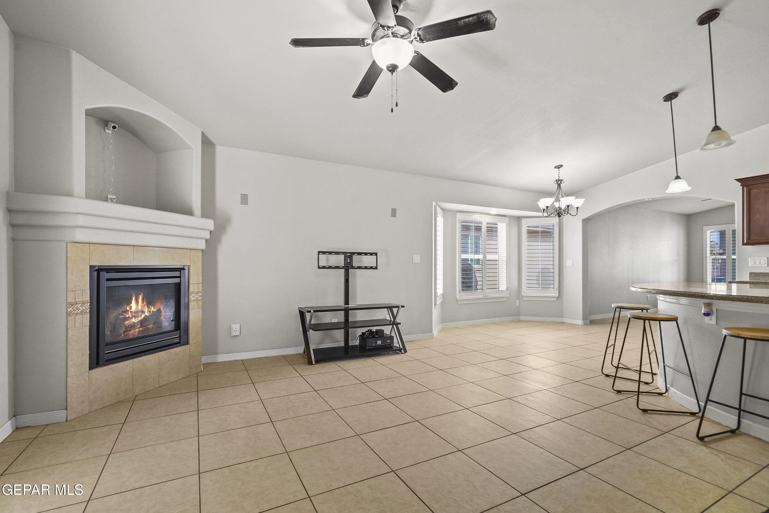 3265 MAPLE POINT Drive