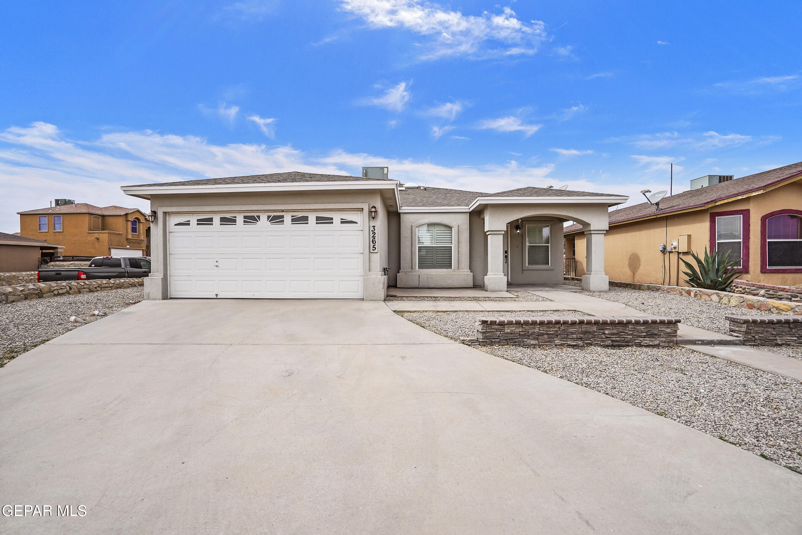 3265 MAPLE POINT Drive