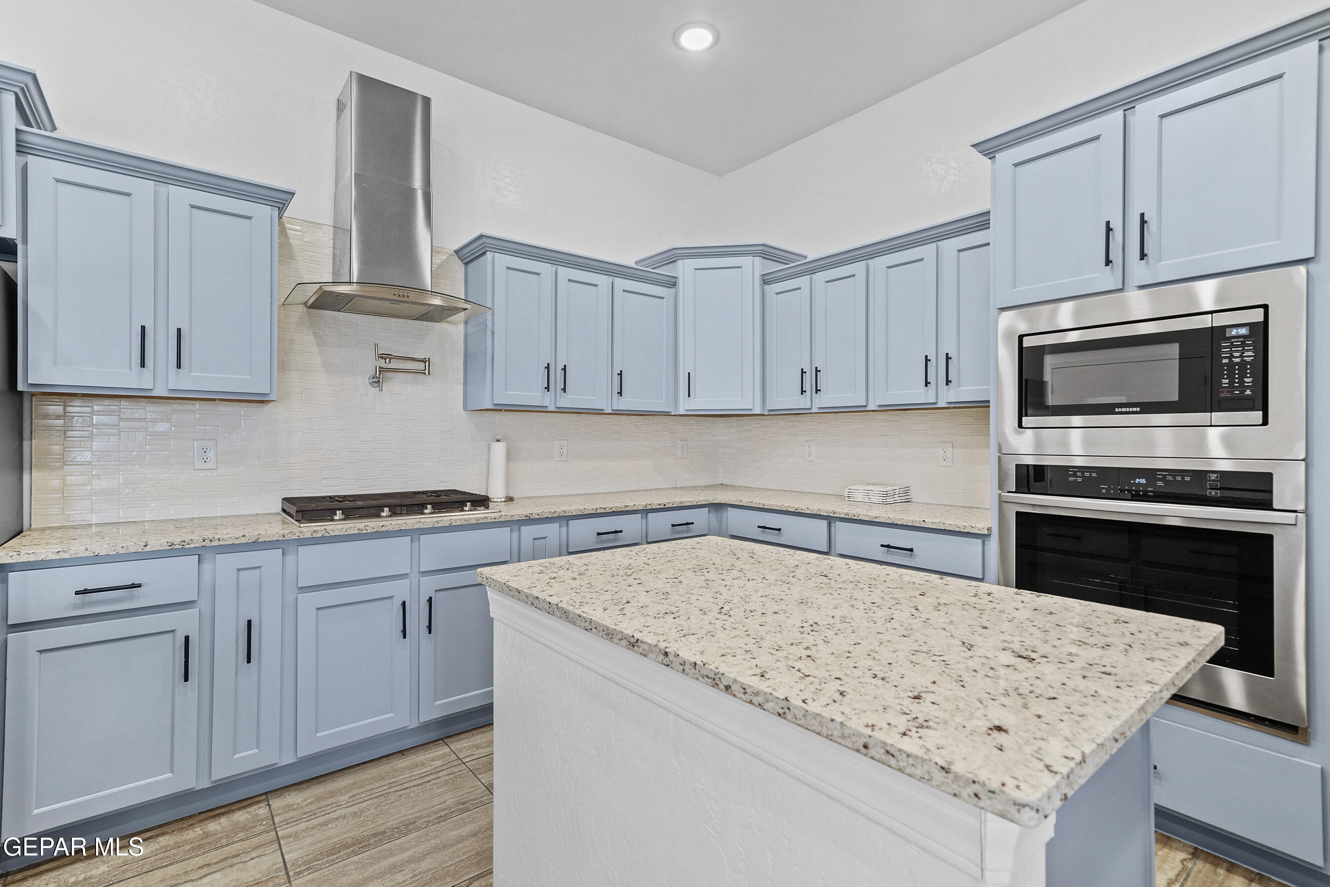 2301 MIKE PRICE Drive