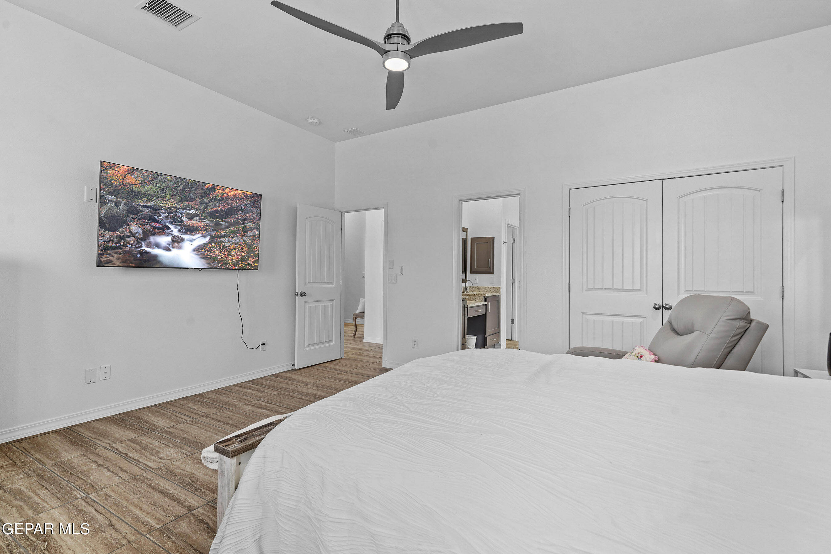 2301 MIKE PRICE Drive