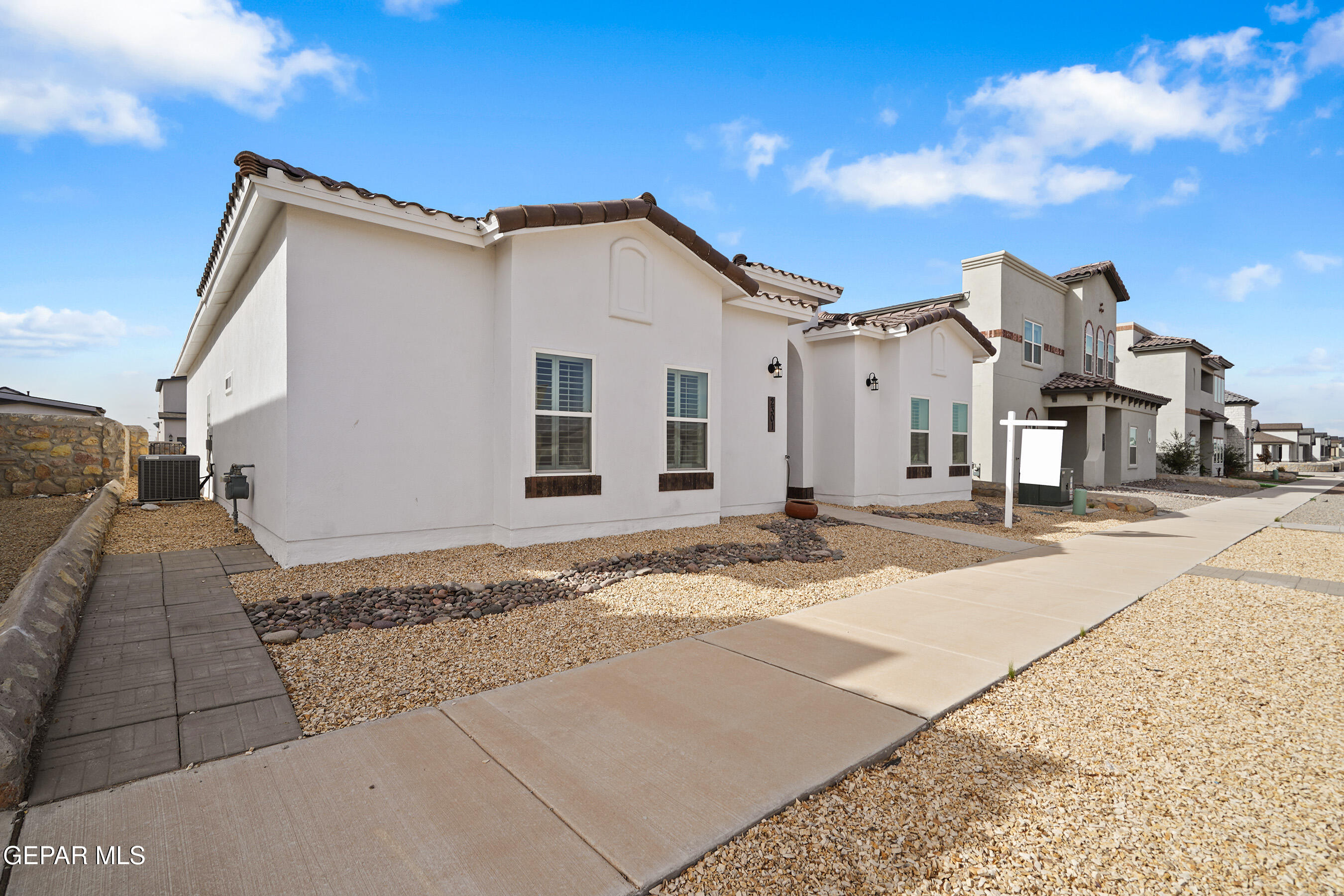 2301 MIKE PRICE Drive