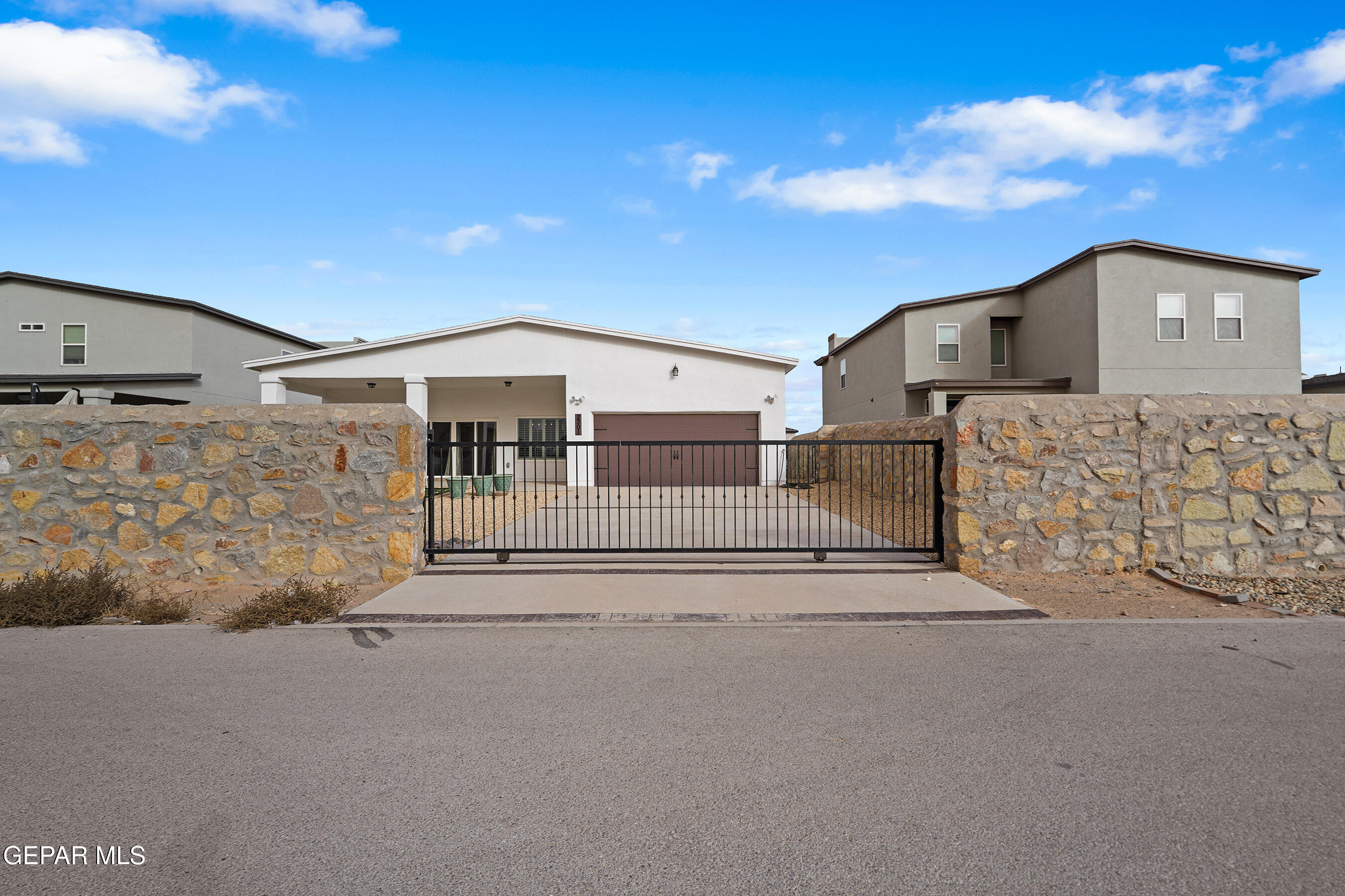 2301 MIKE PRICE Drive