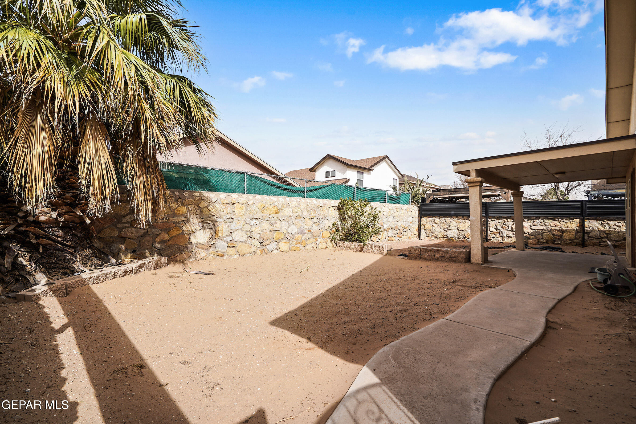 12217 KINGSGATE Court