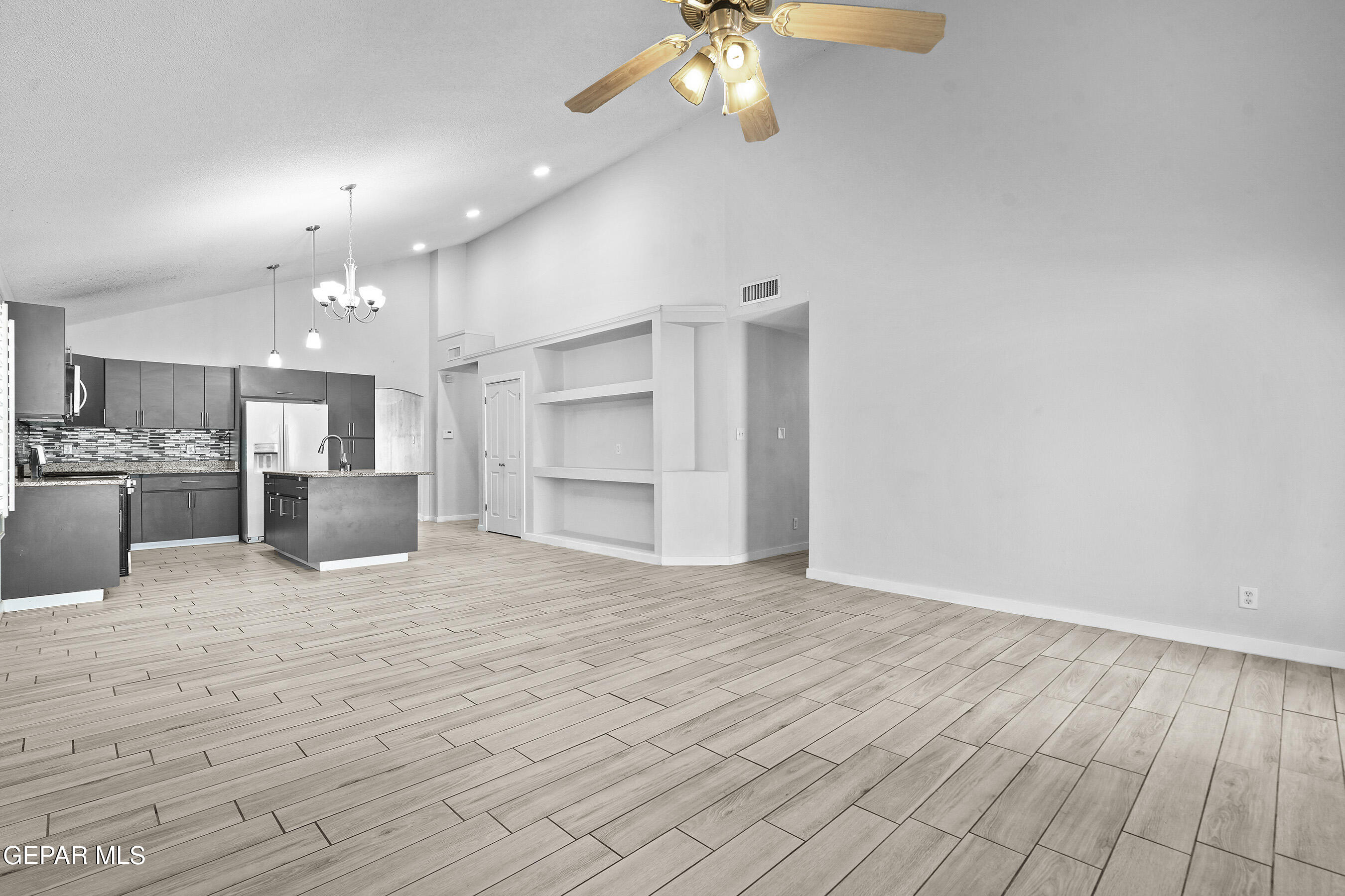 12217 KINGSGATE Court