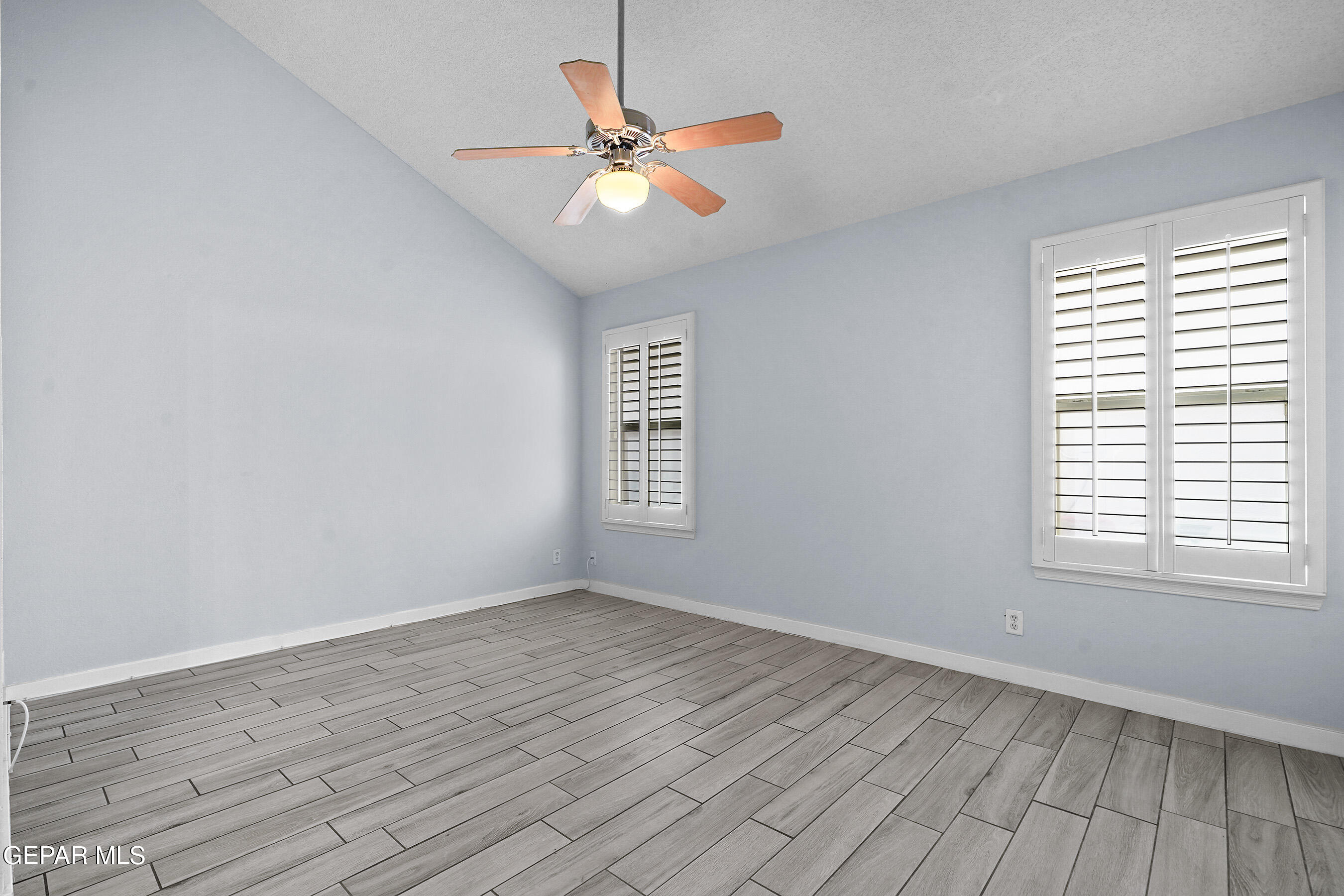 12217 KINGSGATE Court