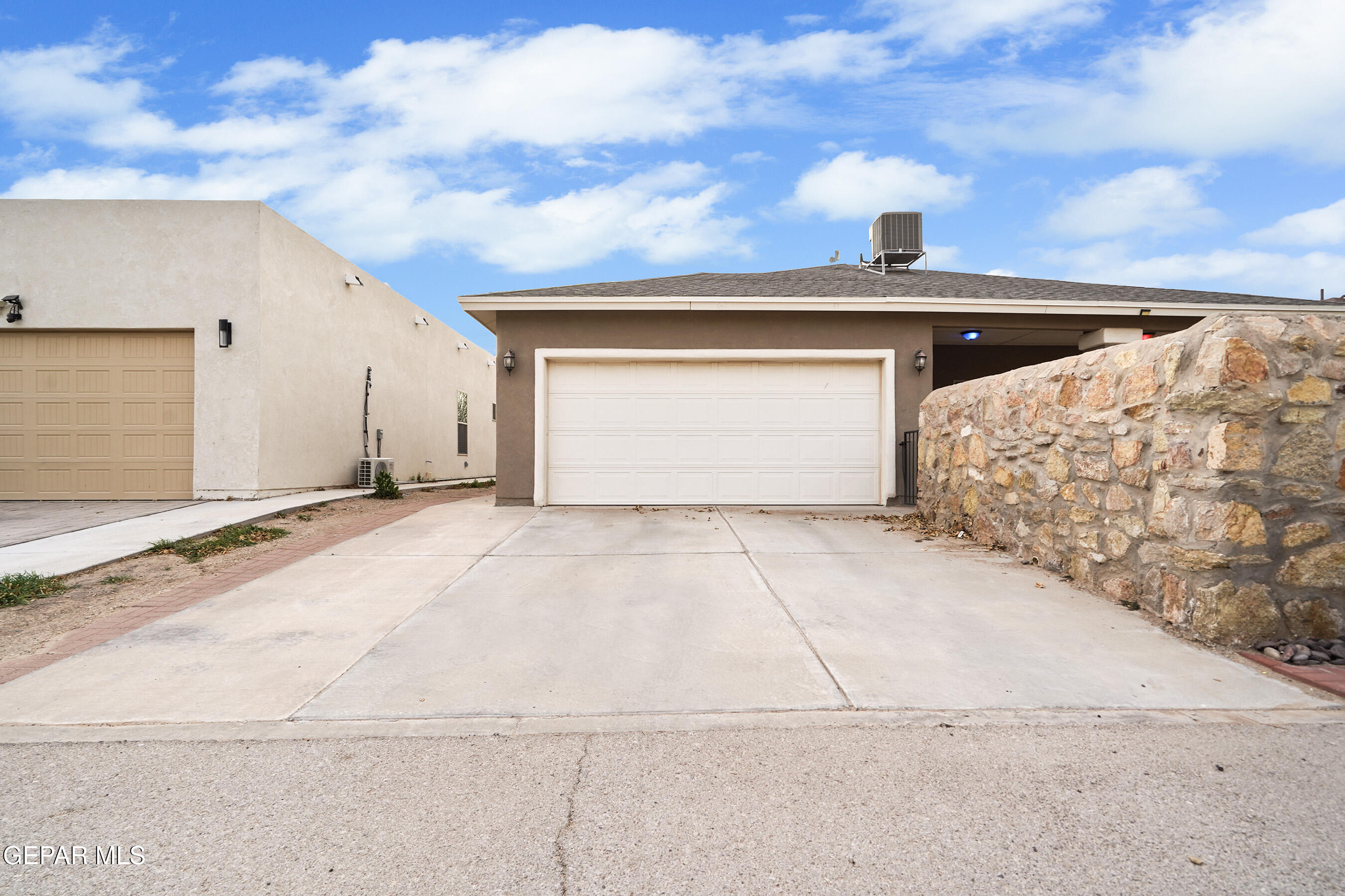 6524 TOIVOA Place