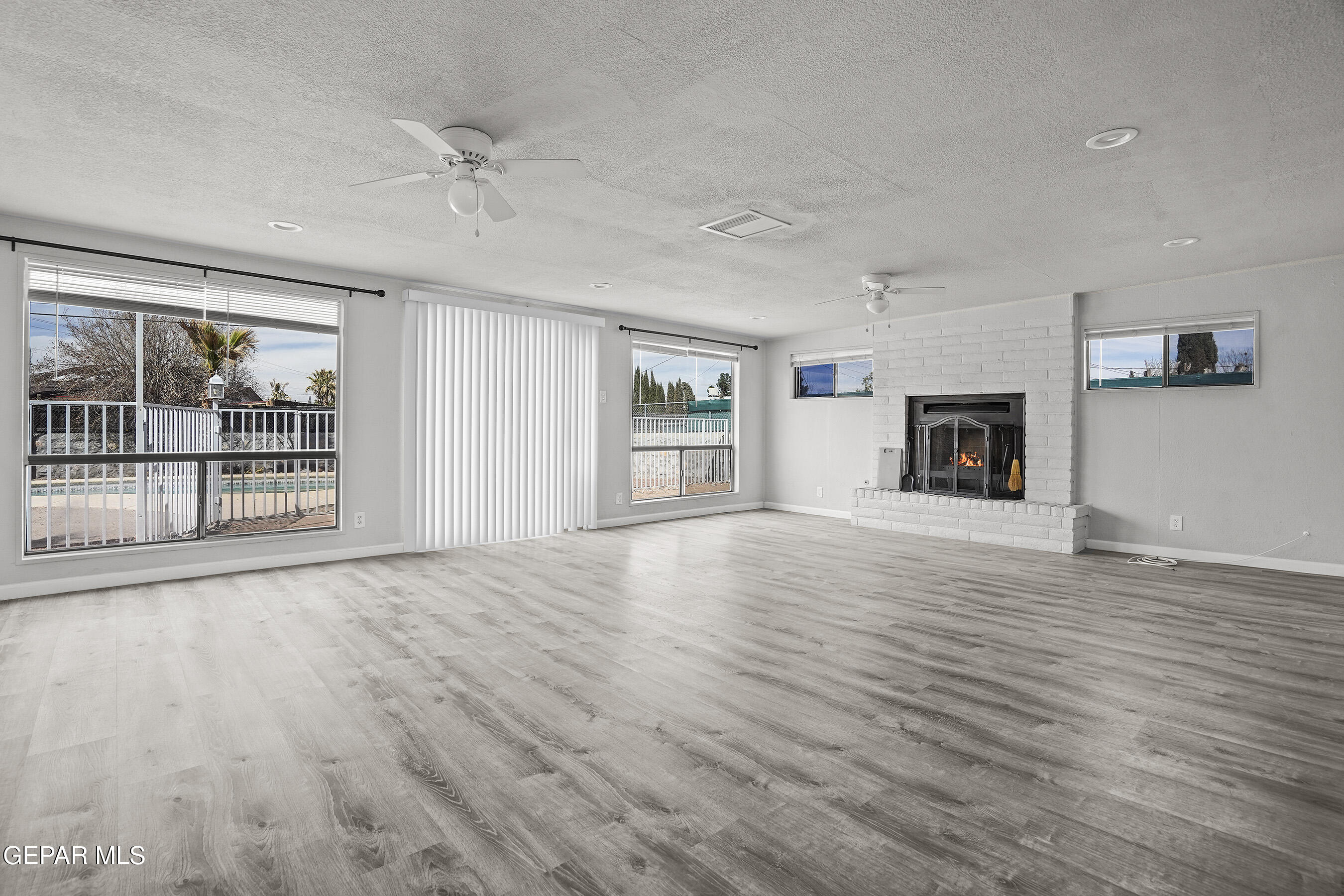 10113 SUMATRA Street