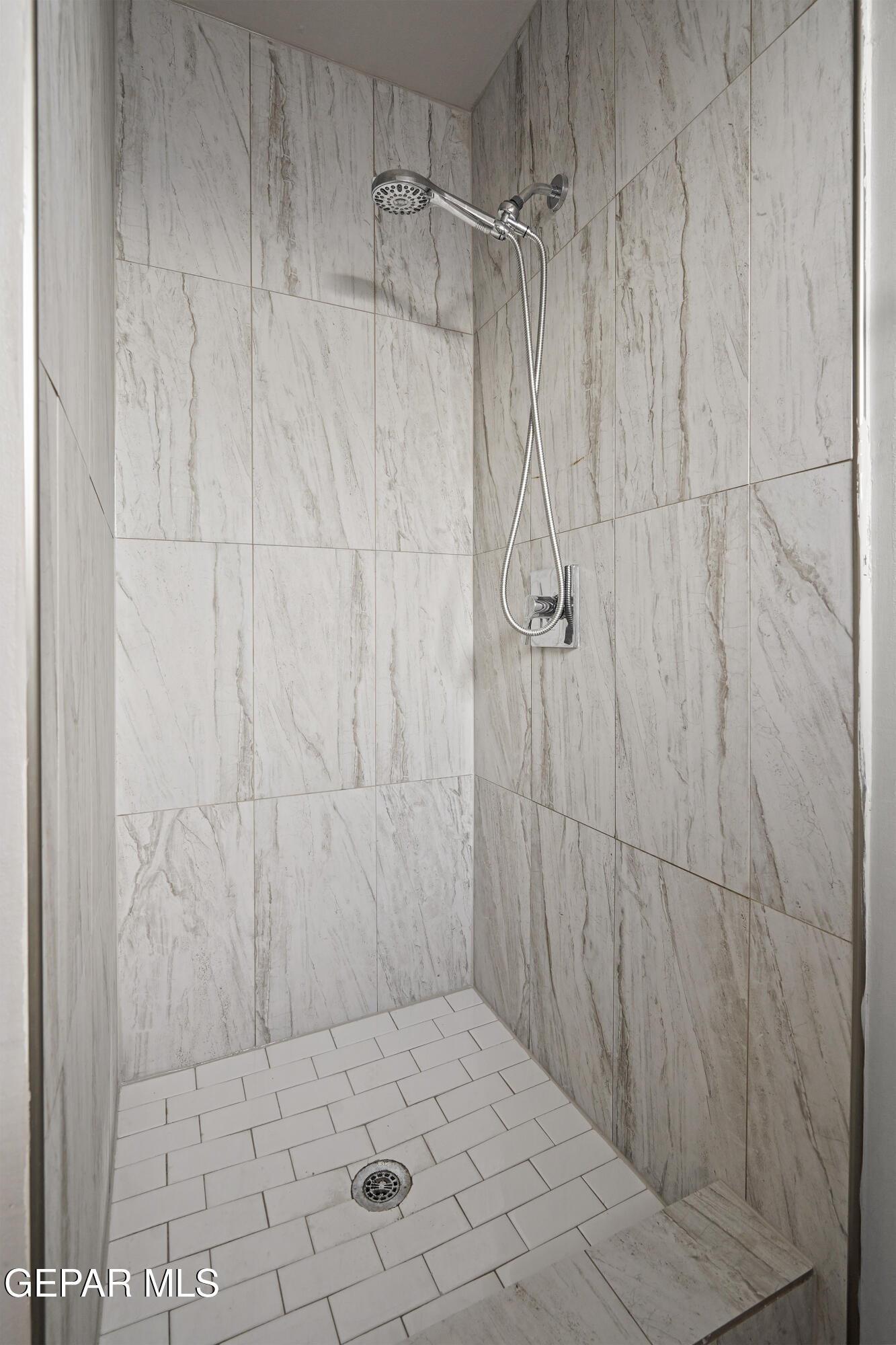 10113 SUMATRA Street