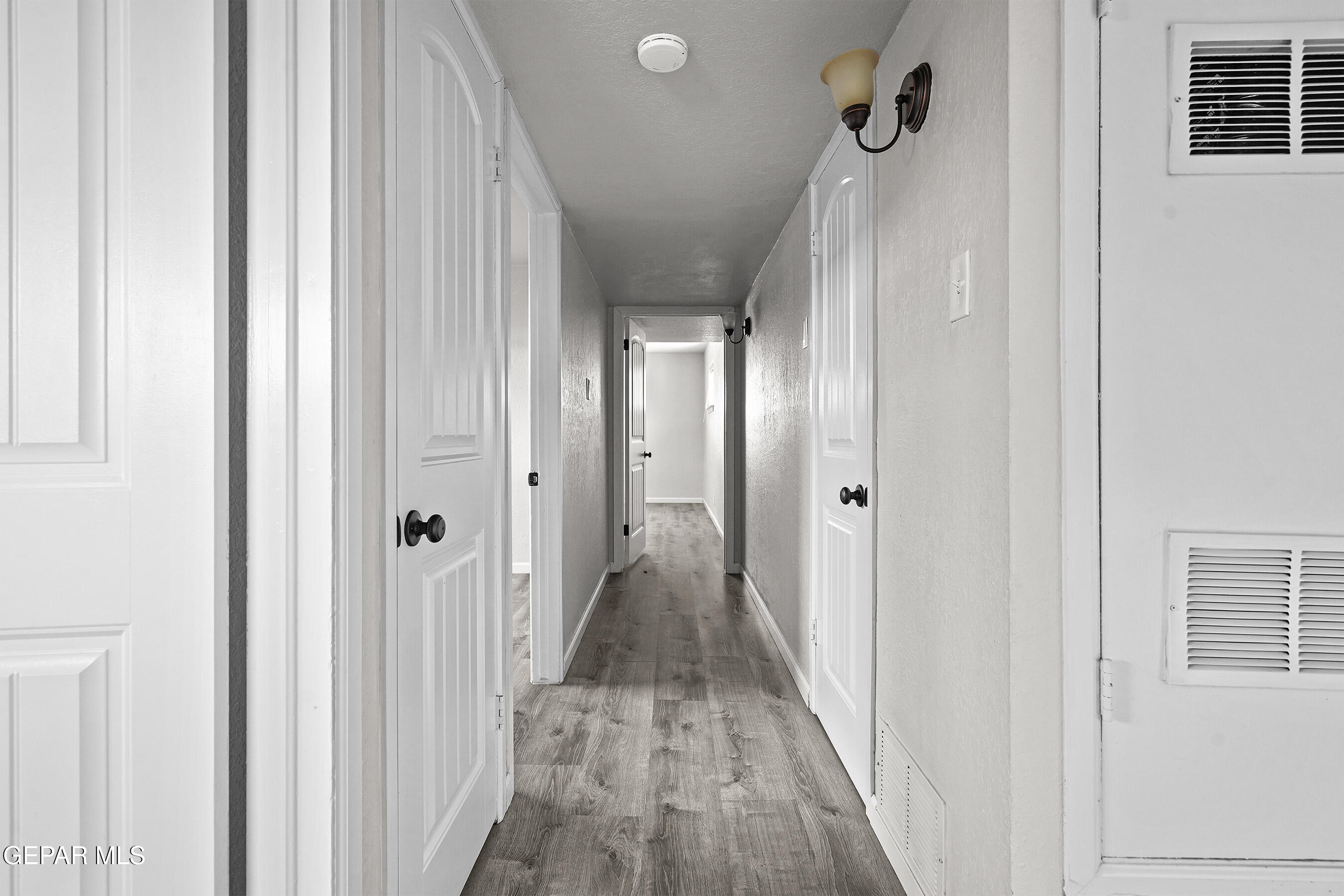 10113 SUMATRA Street