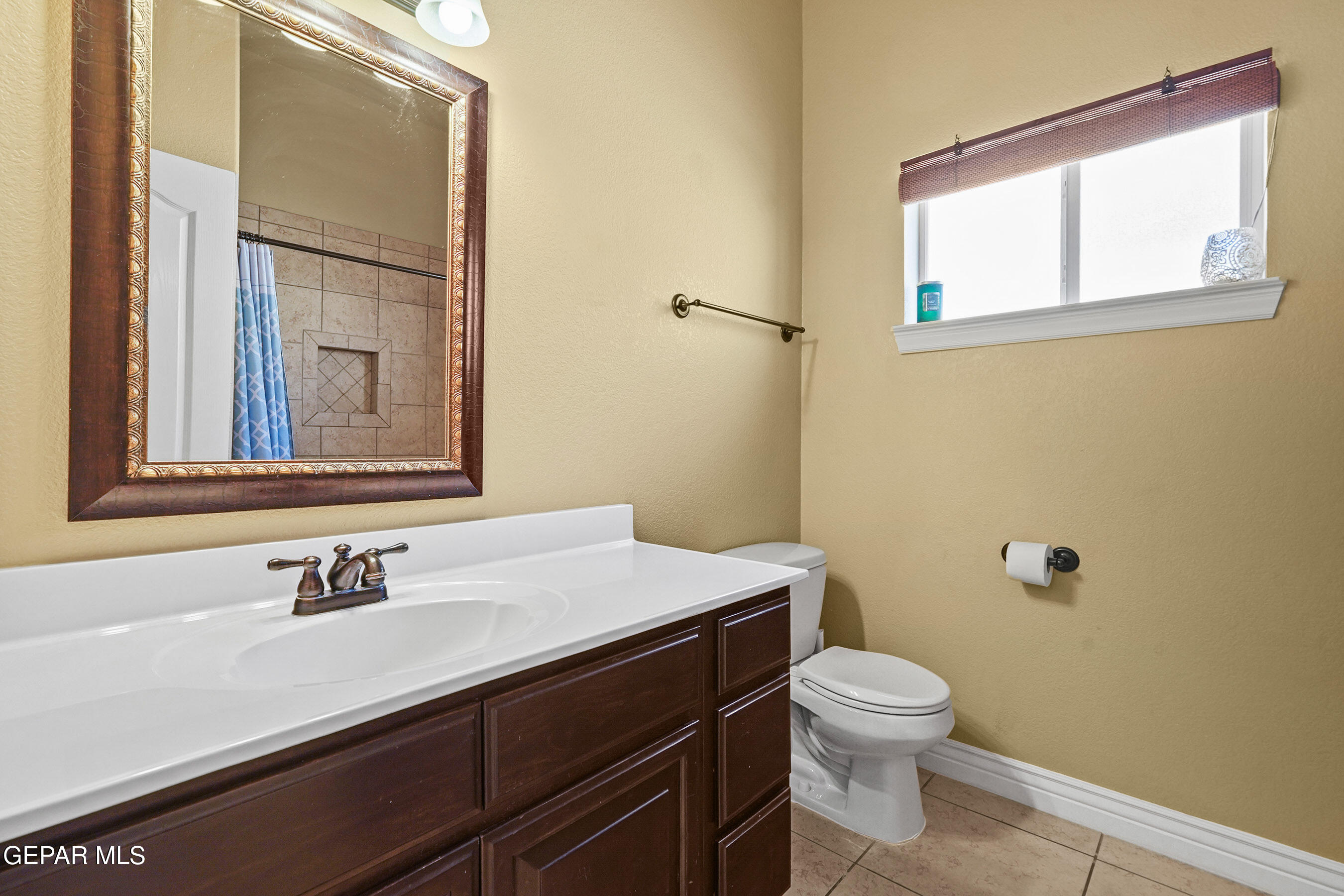 11428 VICTOR FLORES Place