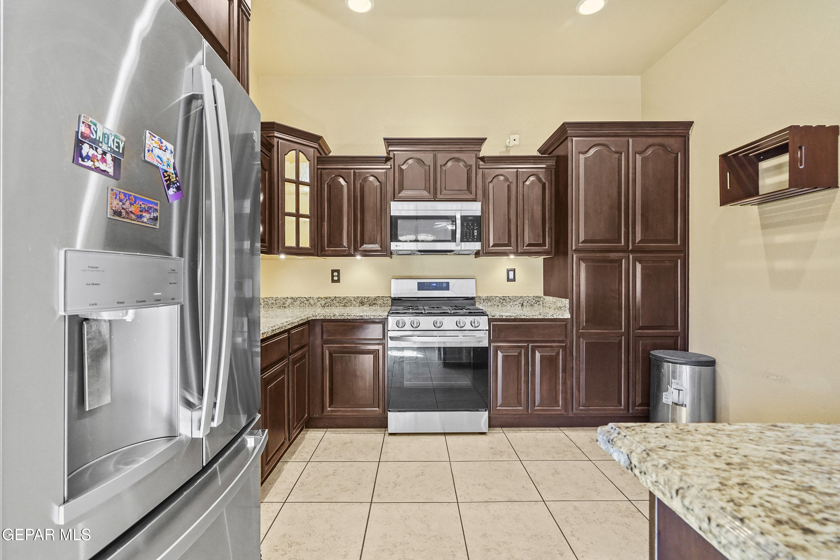 11428 VICTOR FLORES Place