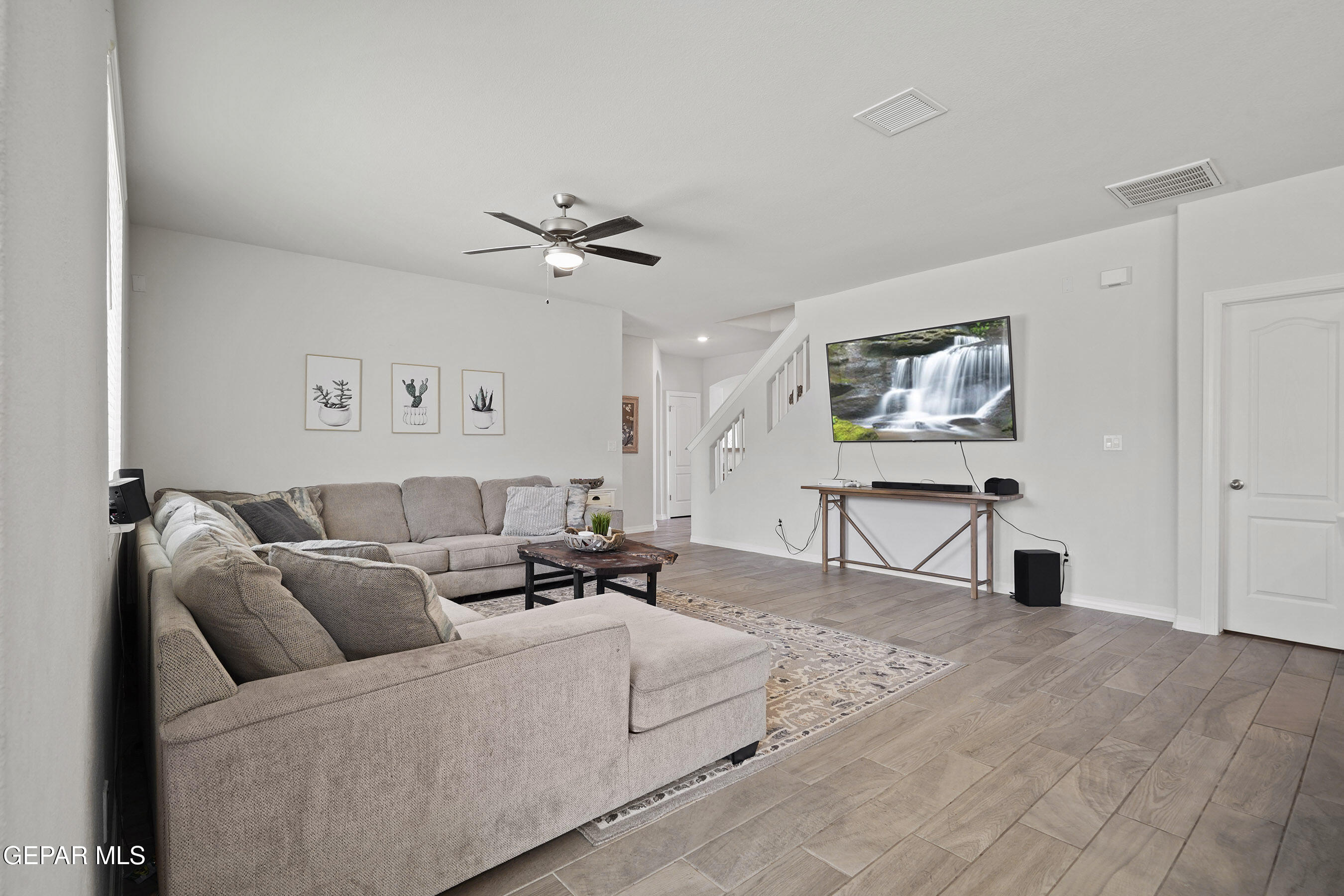 7332 FROSTLINE Place