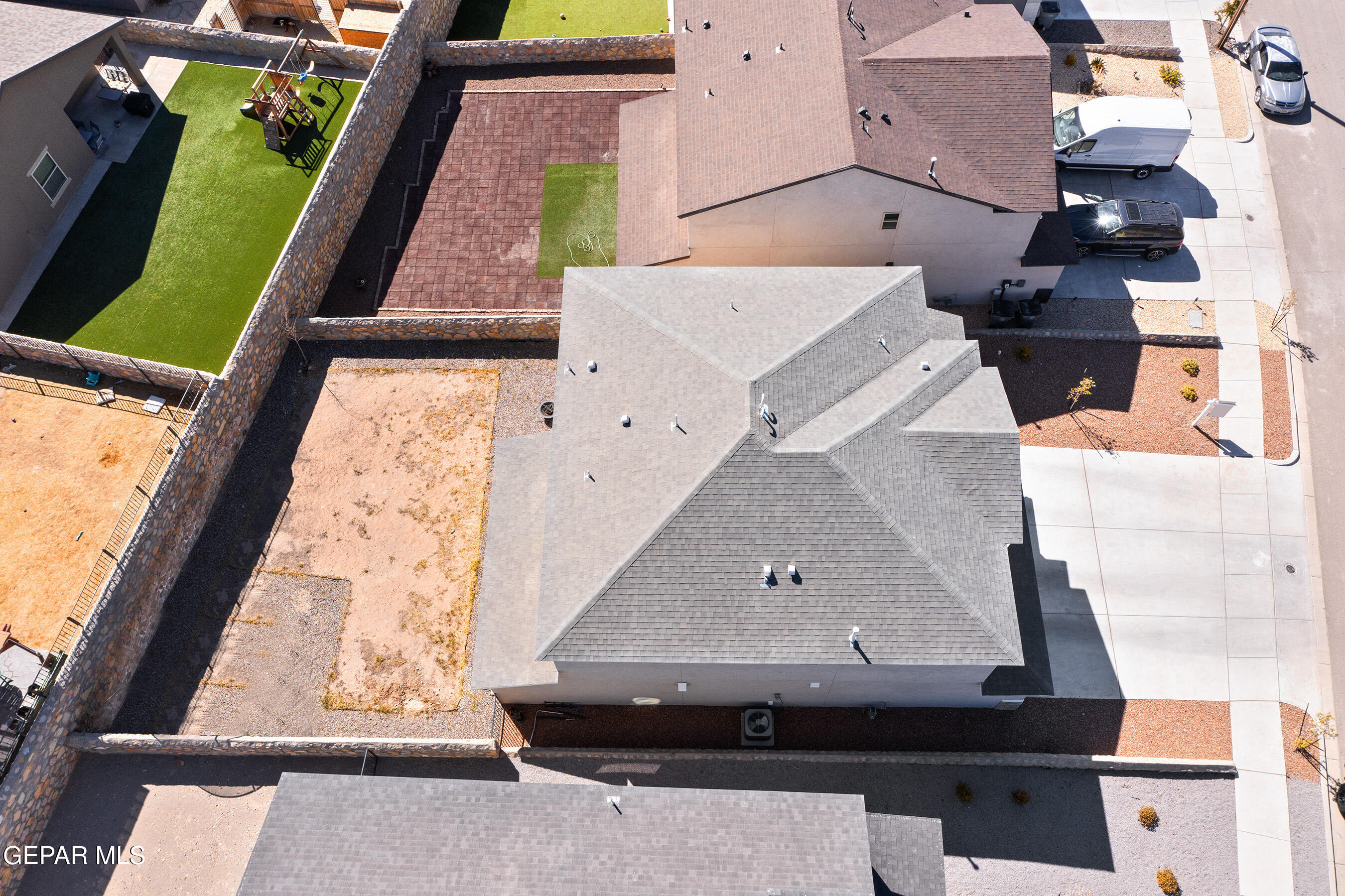 7332 FROSTLINE Place