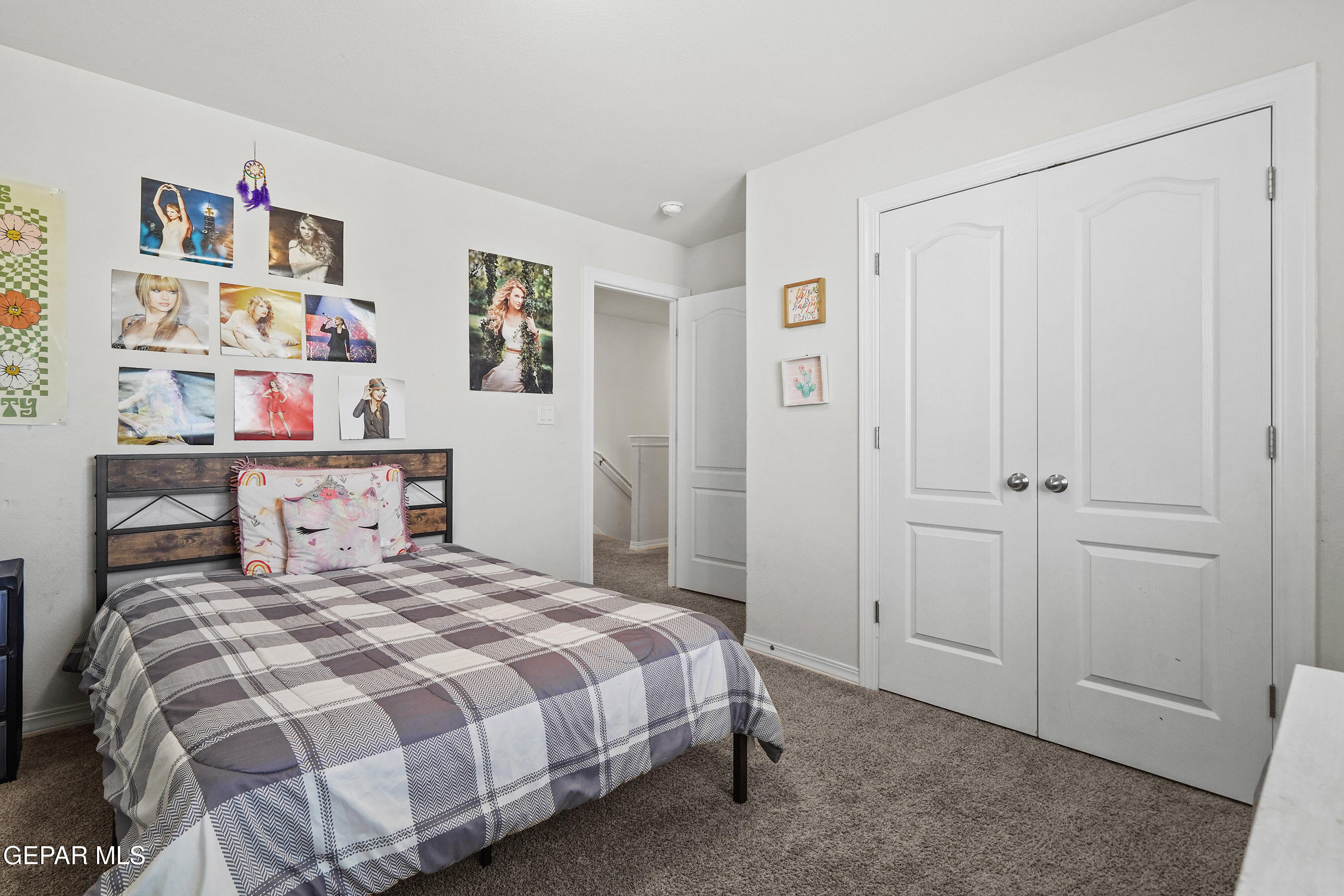 7332 FROSTLINE Place