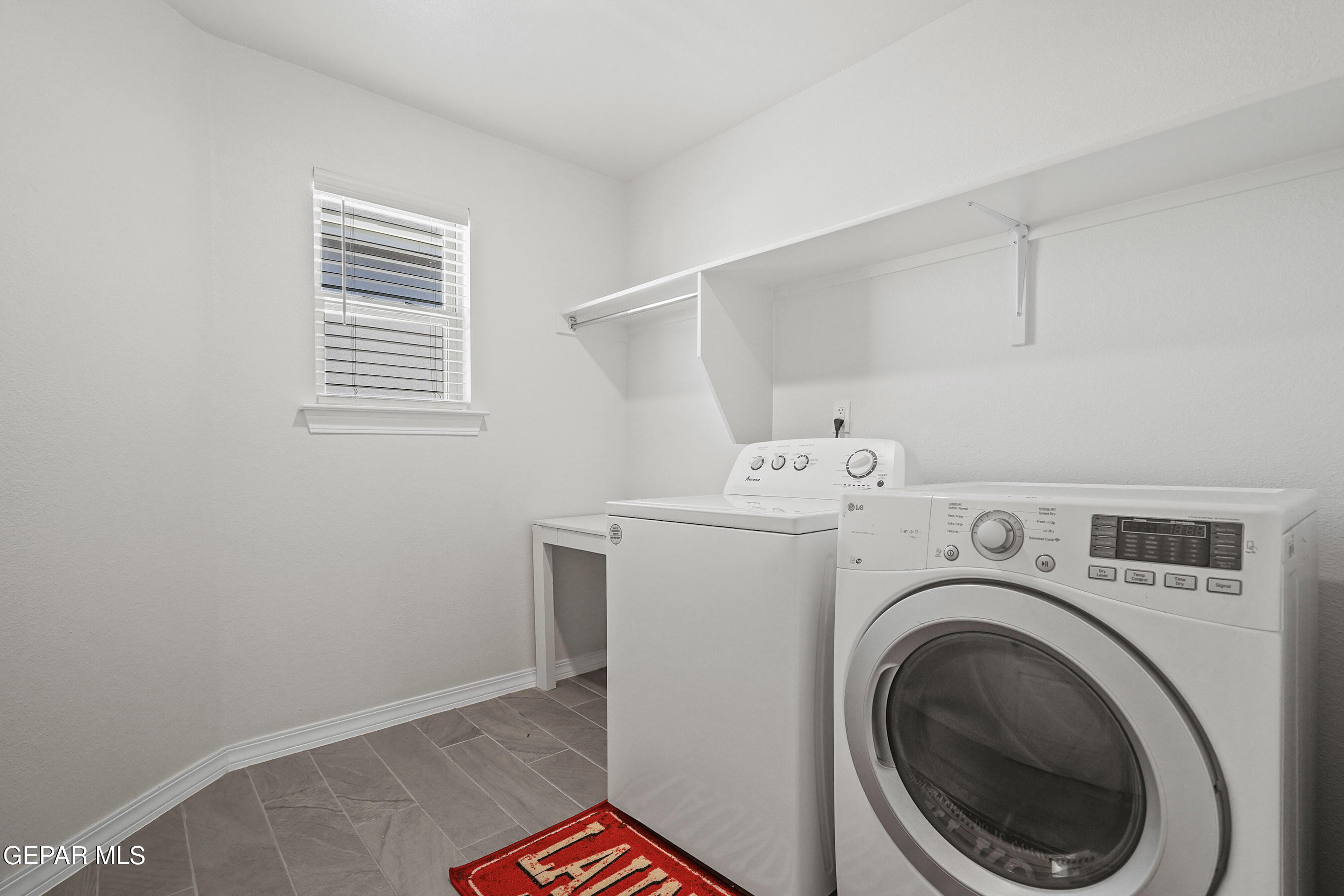 7332 FROSTLINE Place