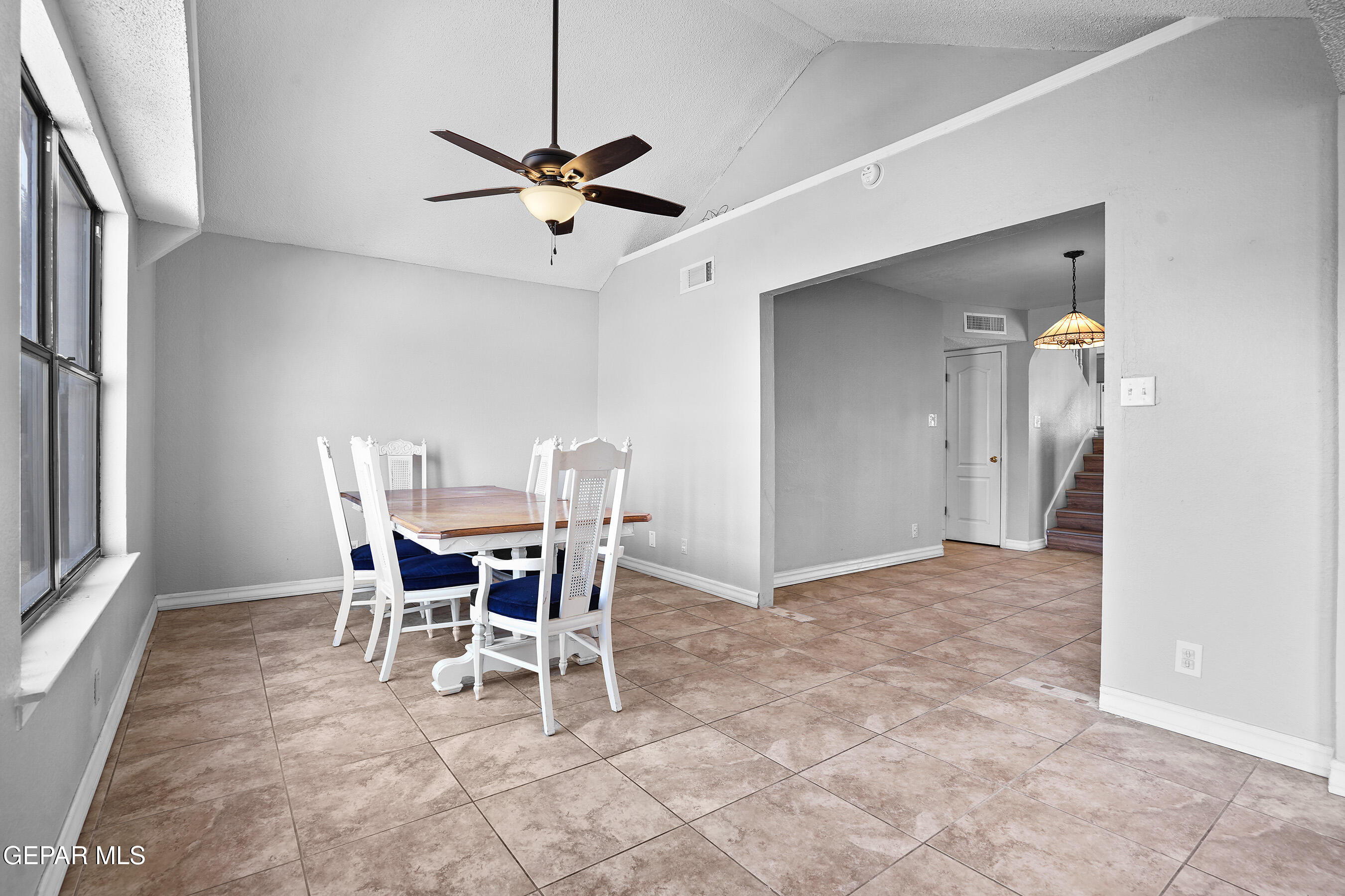 1112 DESIERTO SECO Drive