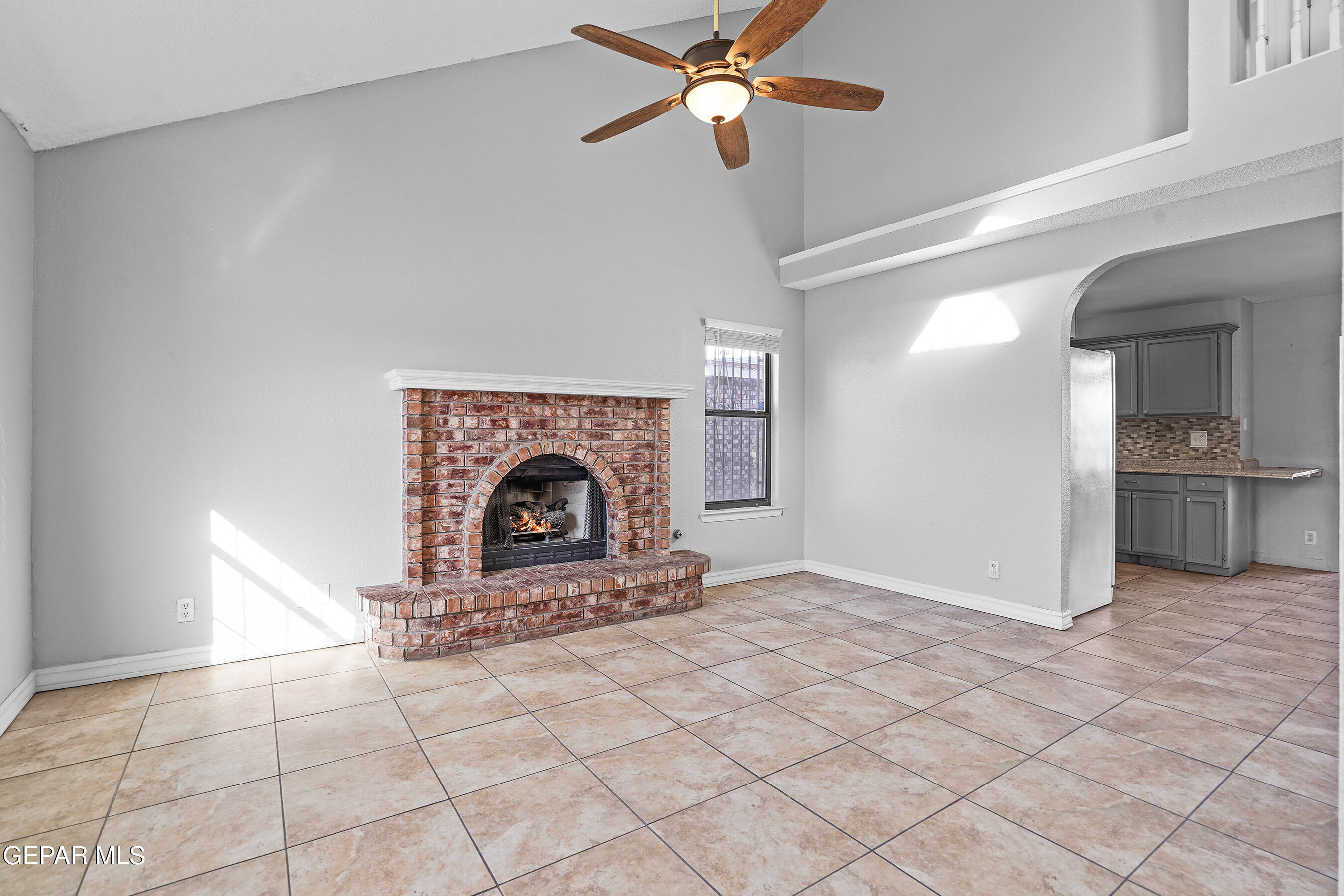 1112 DESIERTO SECO Drive