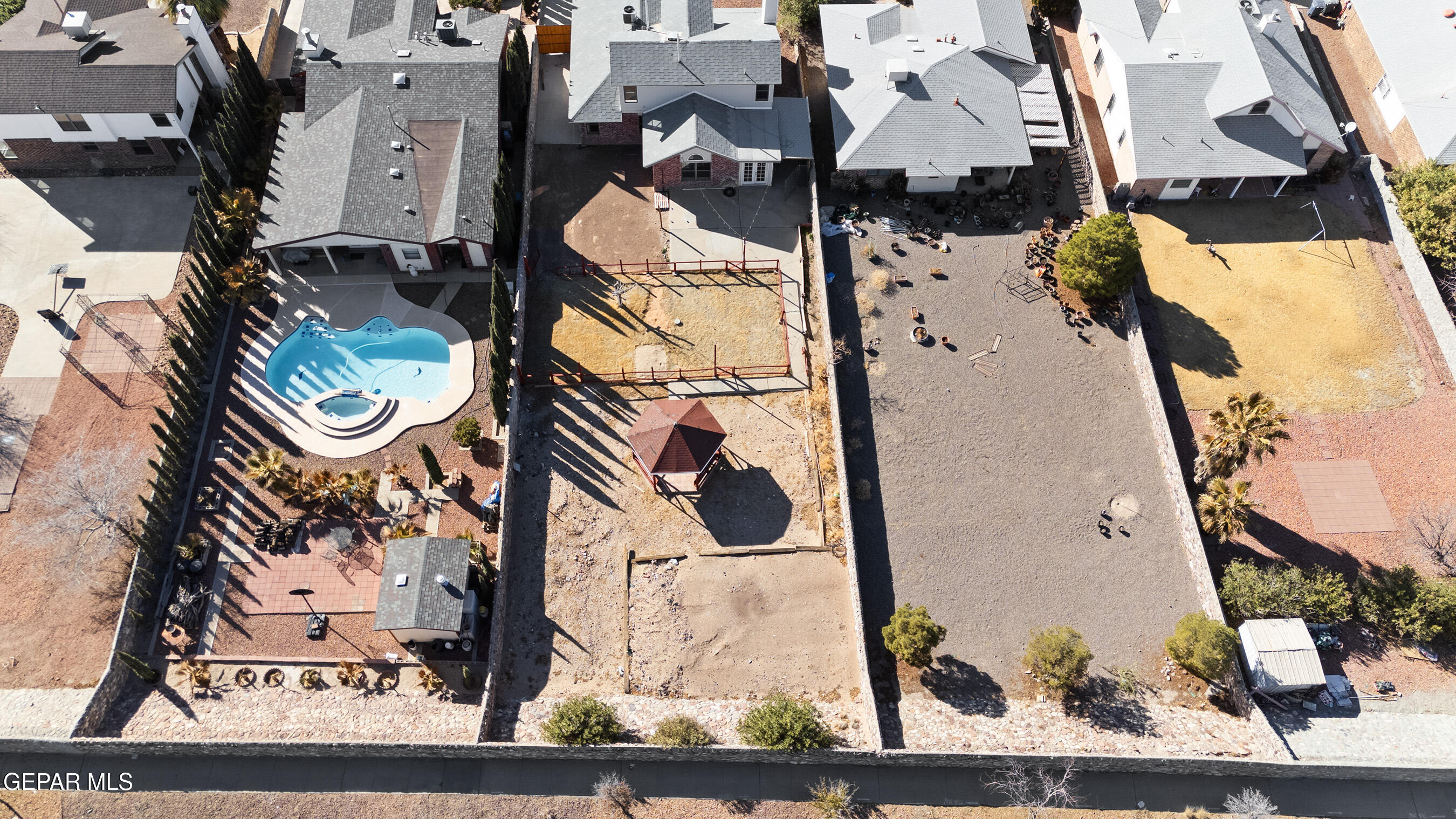 1112 DESIERTO SECO Drive
