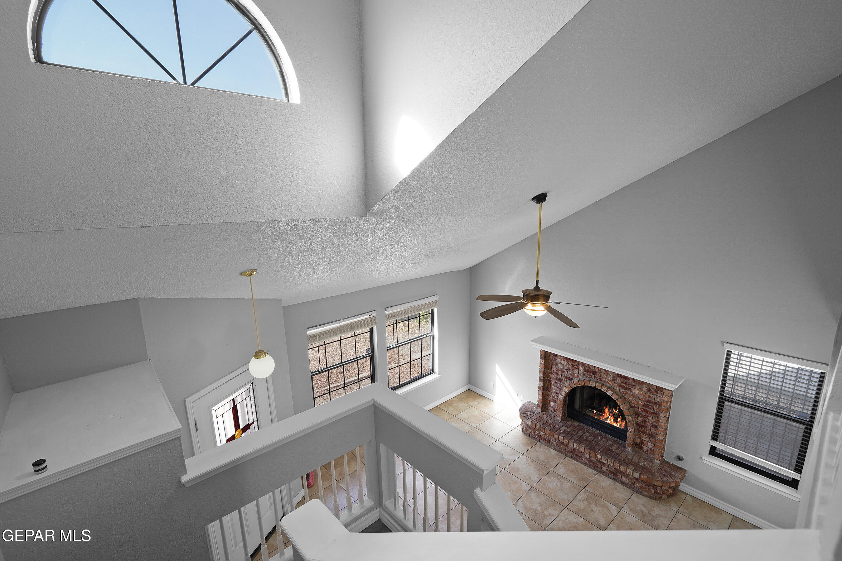 1112 DESIERTO SECO Drive