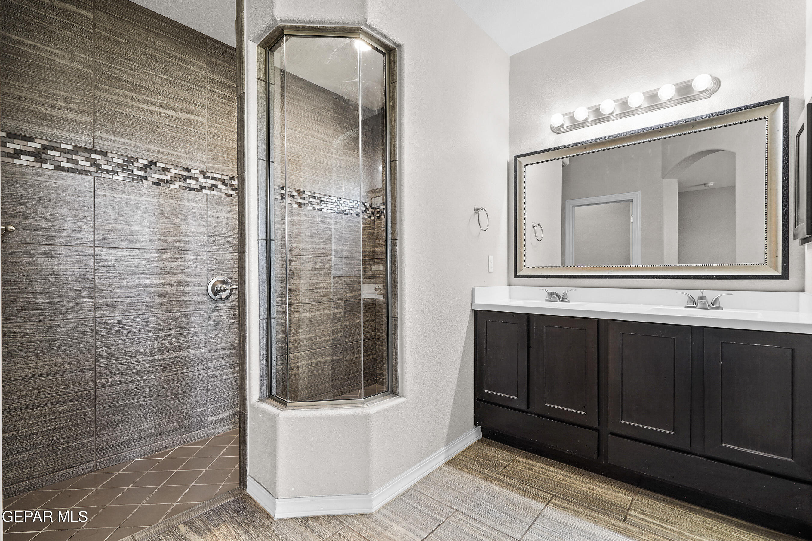 14443 ONNIE KIRK Avenue