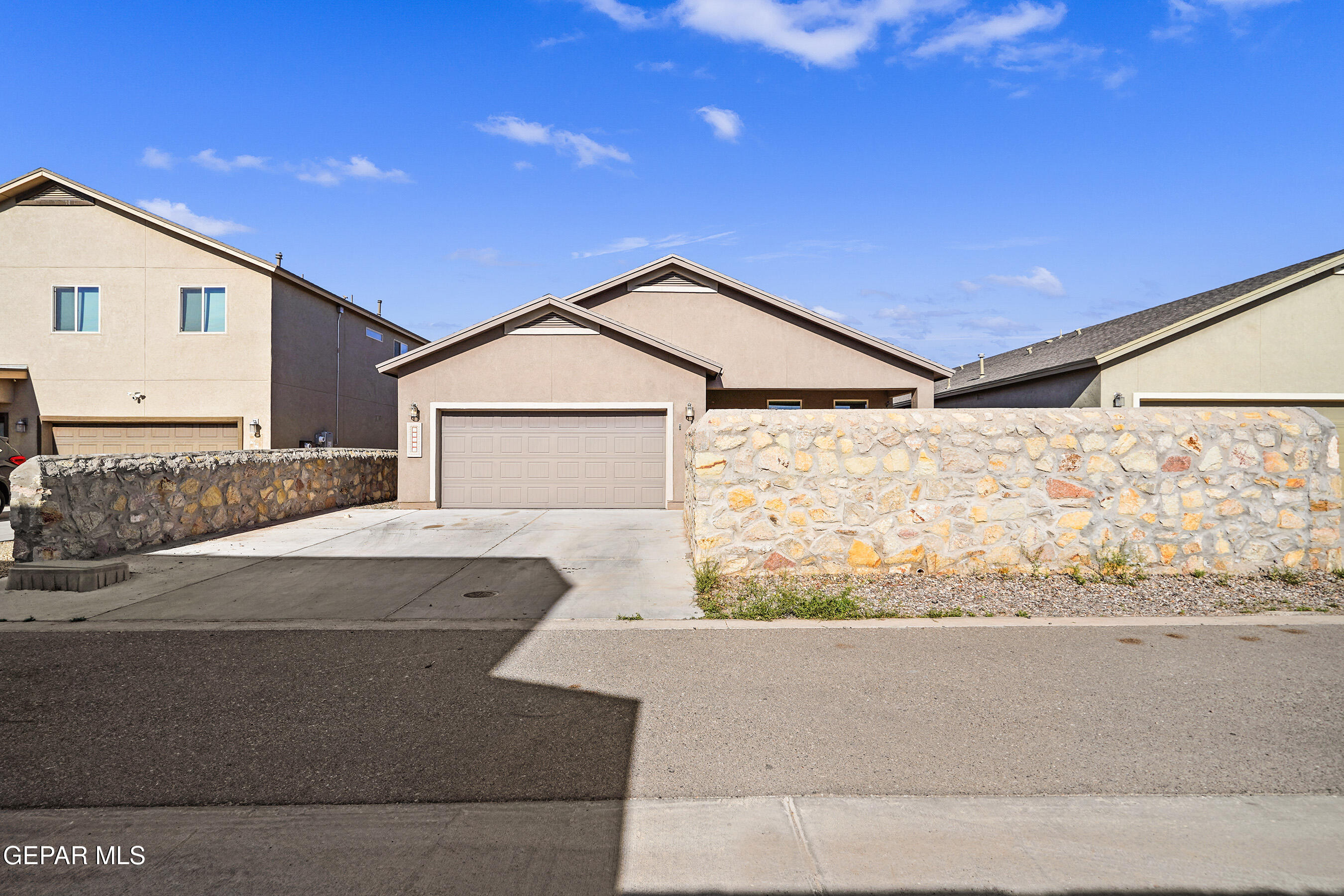 14443 ONNIE KIRK Avenue