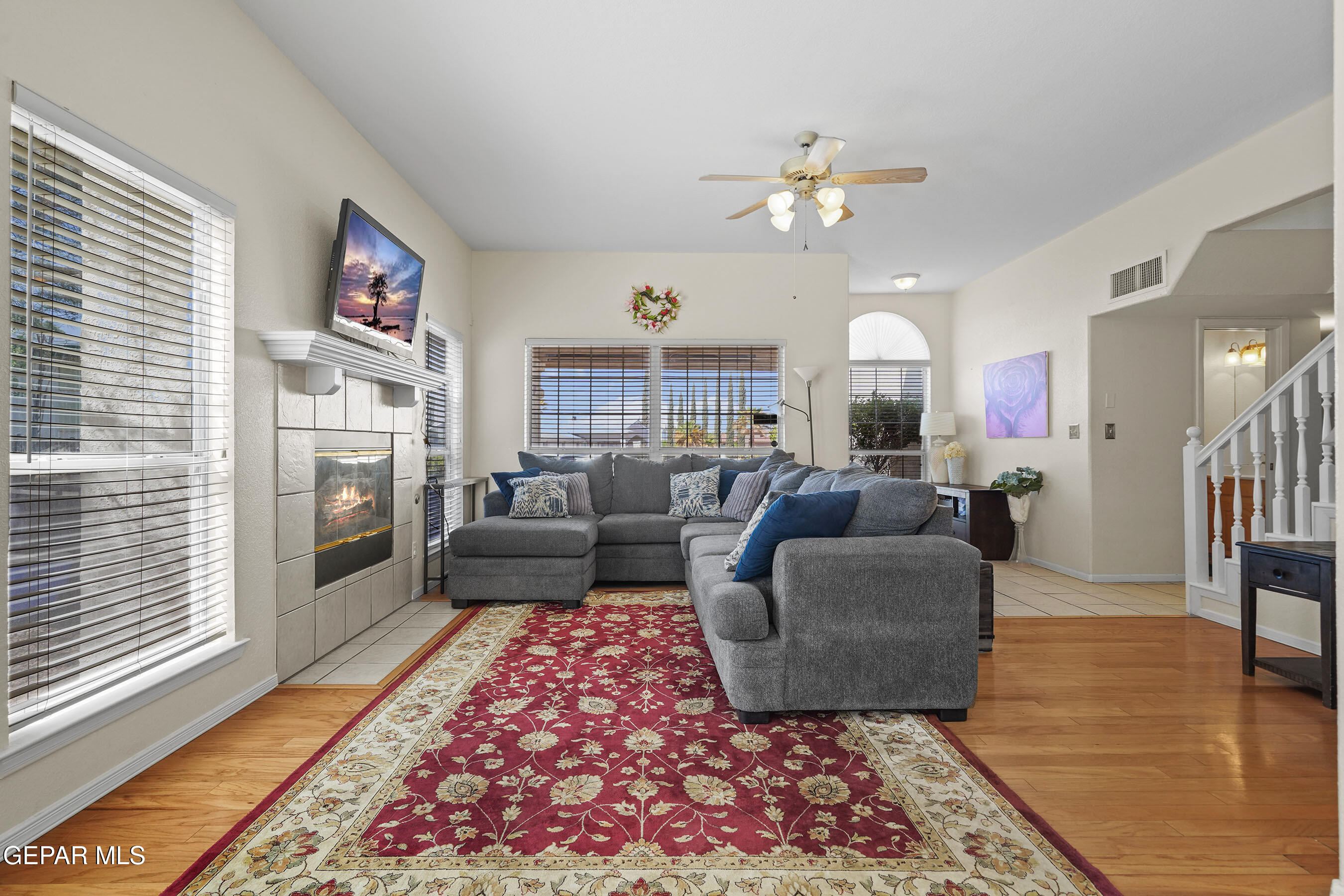 6842 PASATIEMPO Circle
