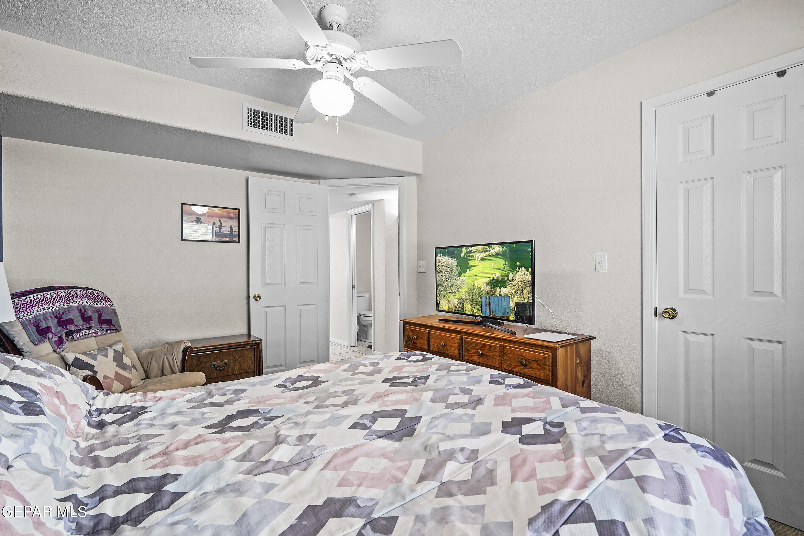 6842 PASATIEMPO Circle