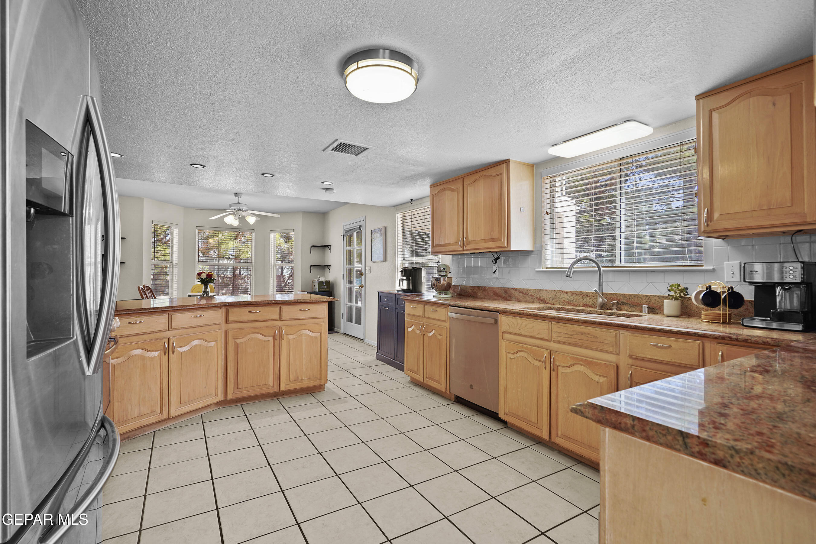 6842 PASATIEMPO Circle