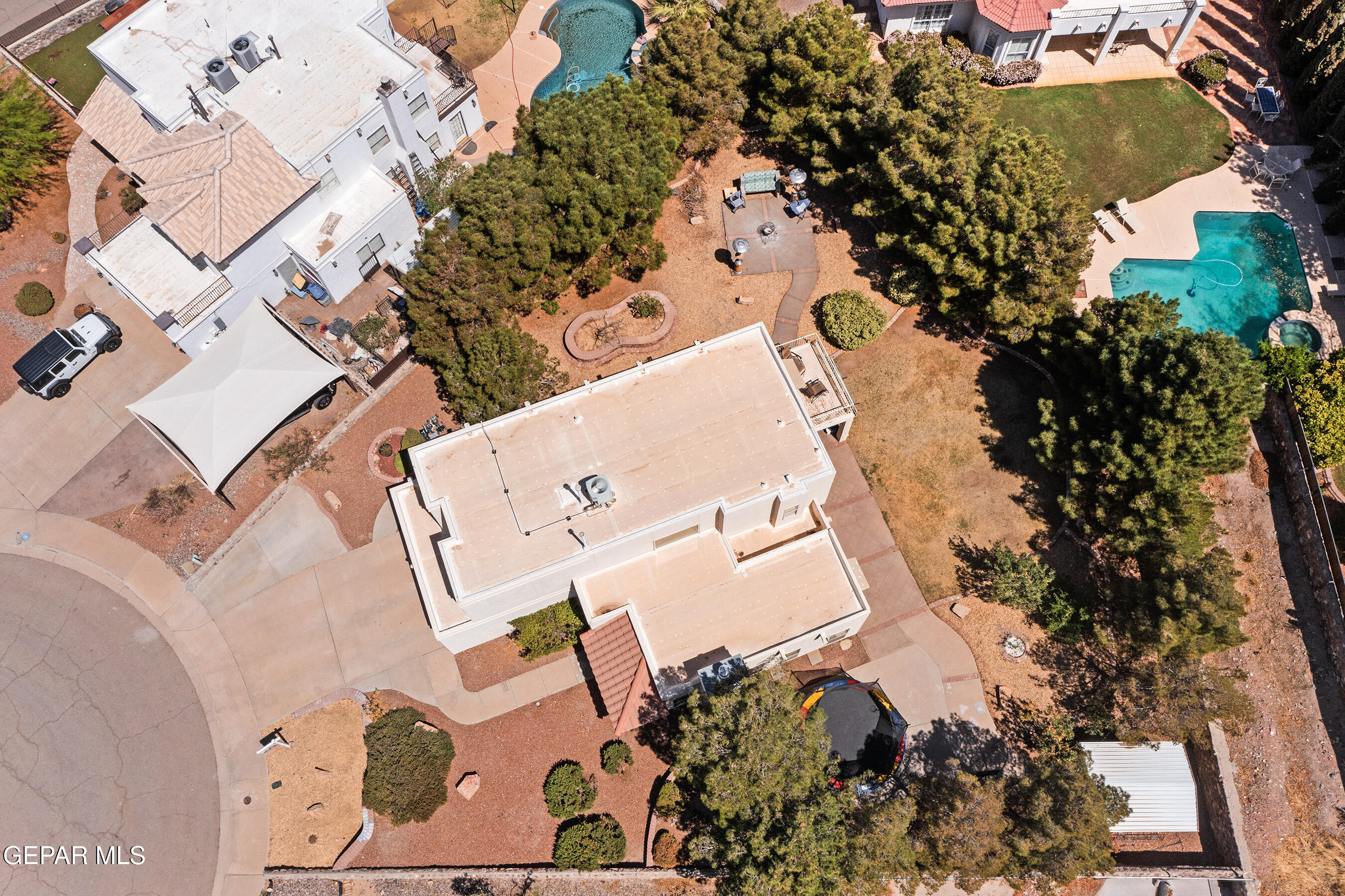 6842 PASATIEMPO Circle