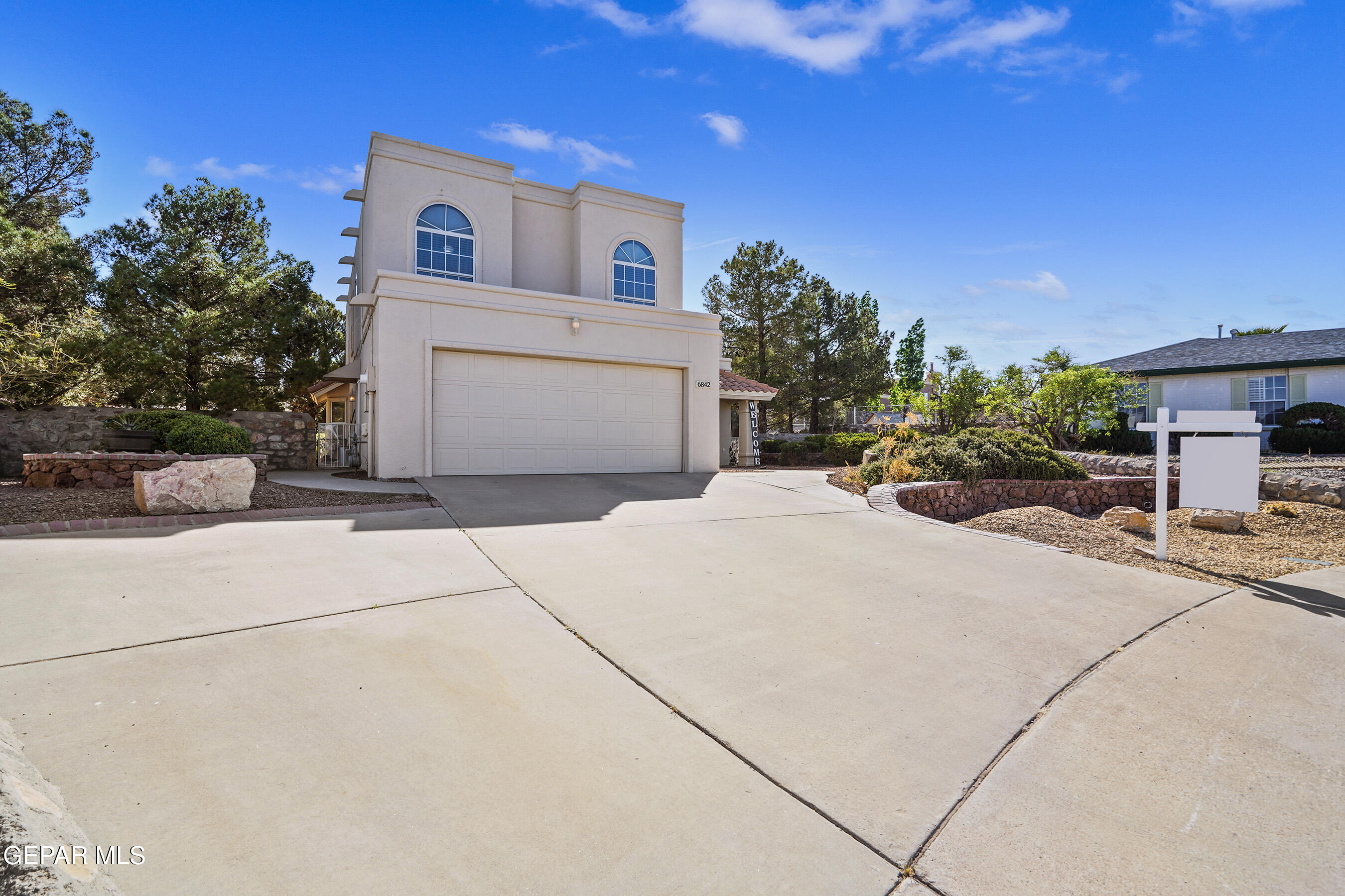 6842 PASATIEMPO Circle
