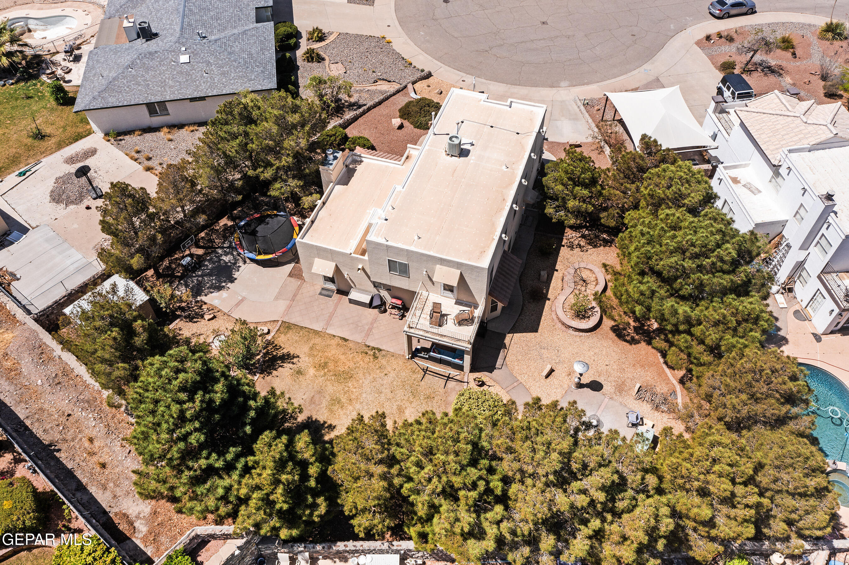 6842 PASATIEMPO Circle
